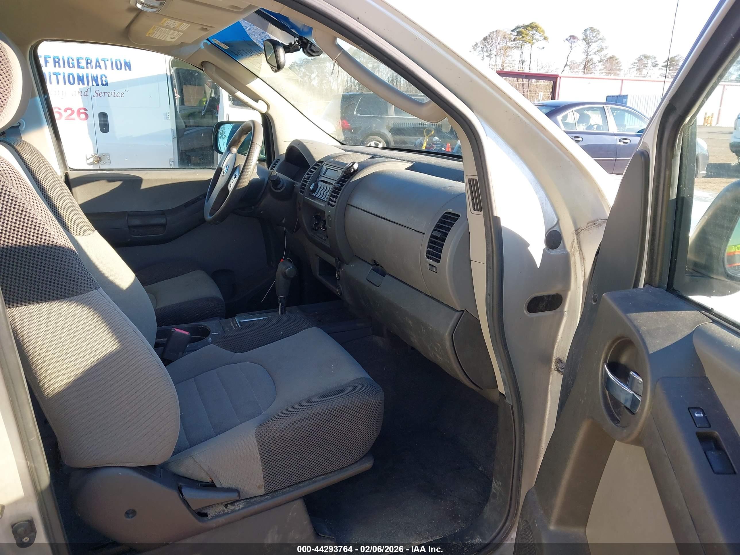 NISSAN XTERRA image 5