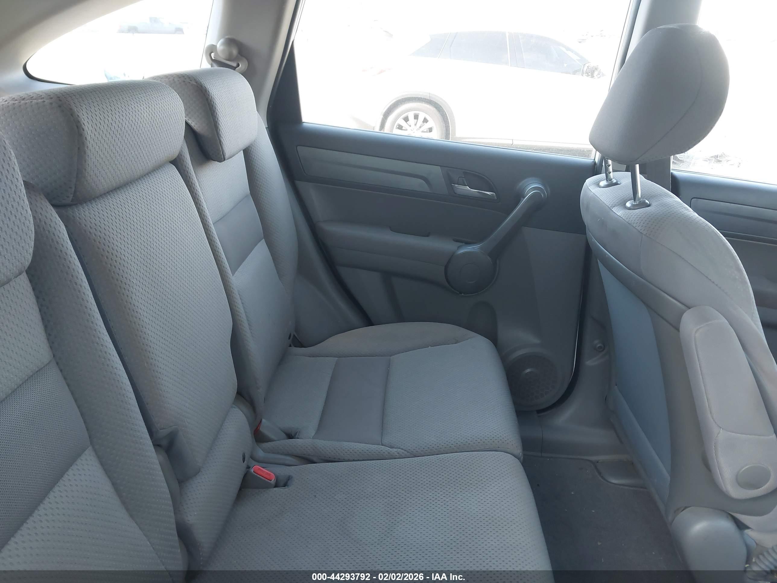 HONDA CR-V image 8