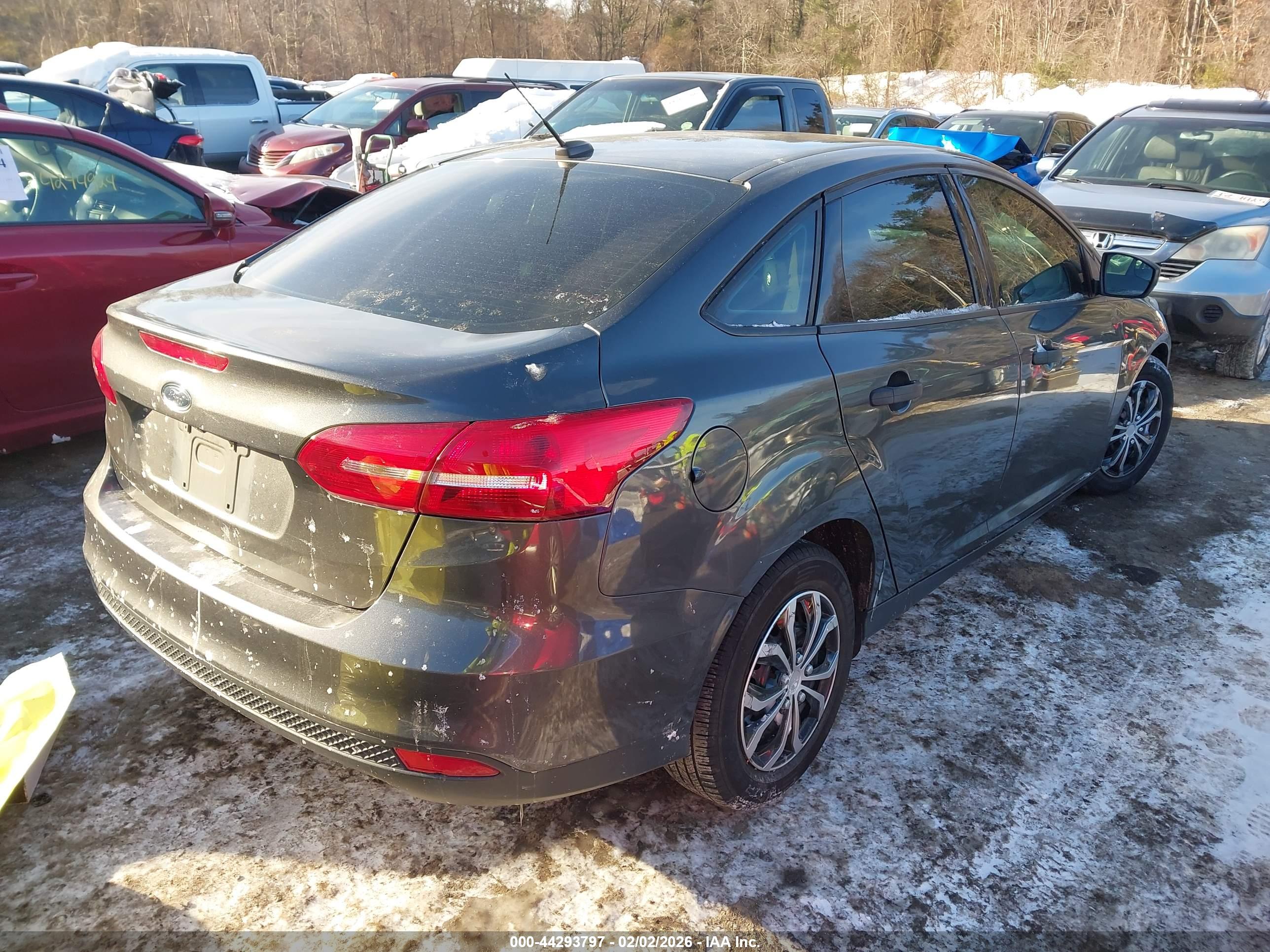 FORD FOCUS image 4