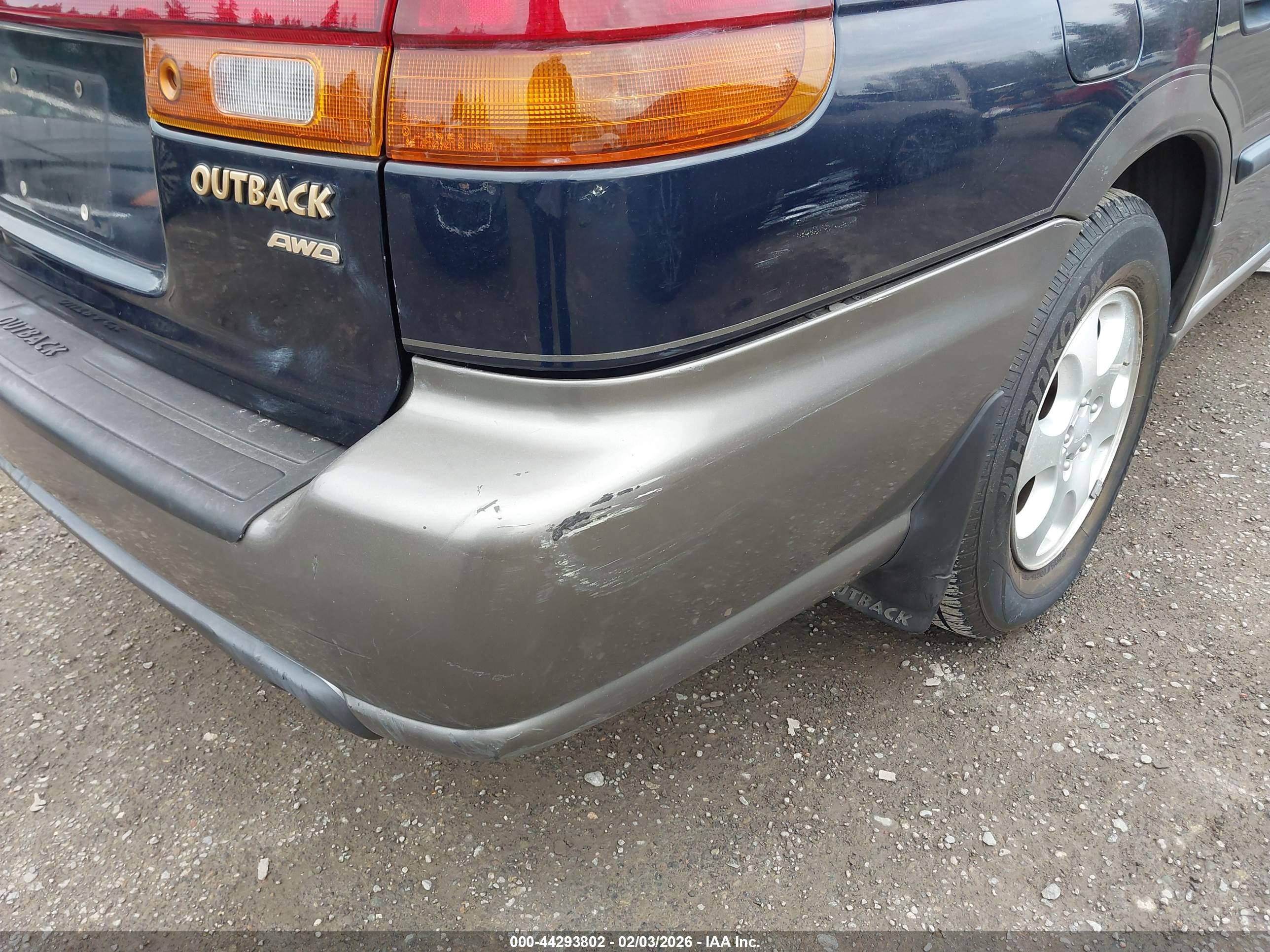 SUBARU LEGACY image 6