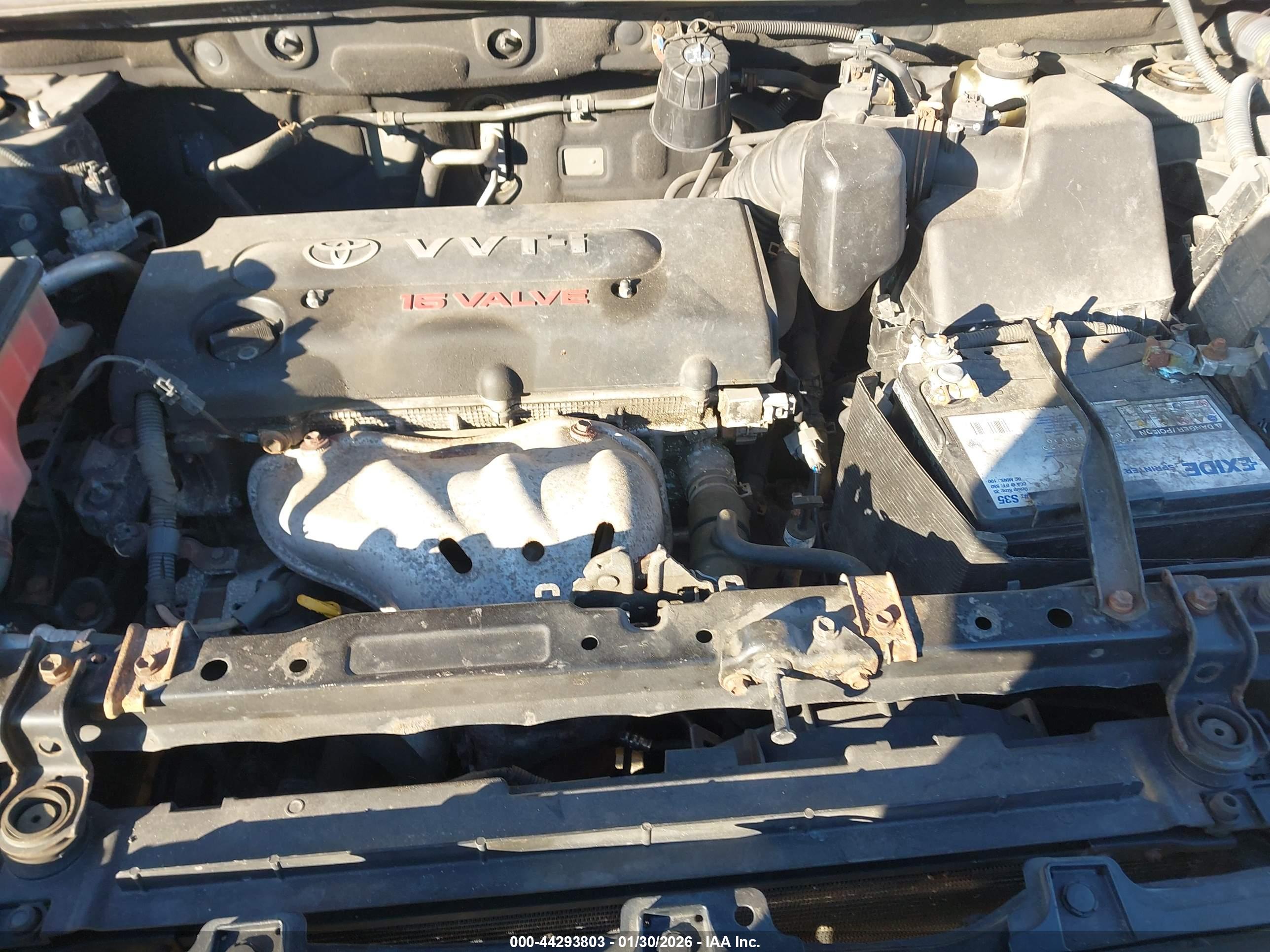TOYOTA RAV4 image 10