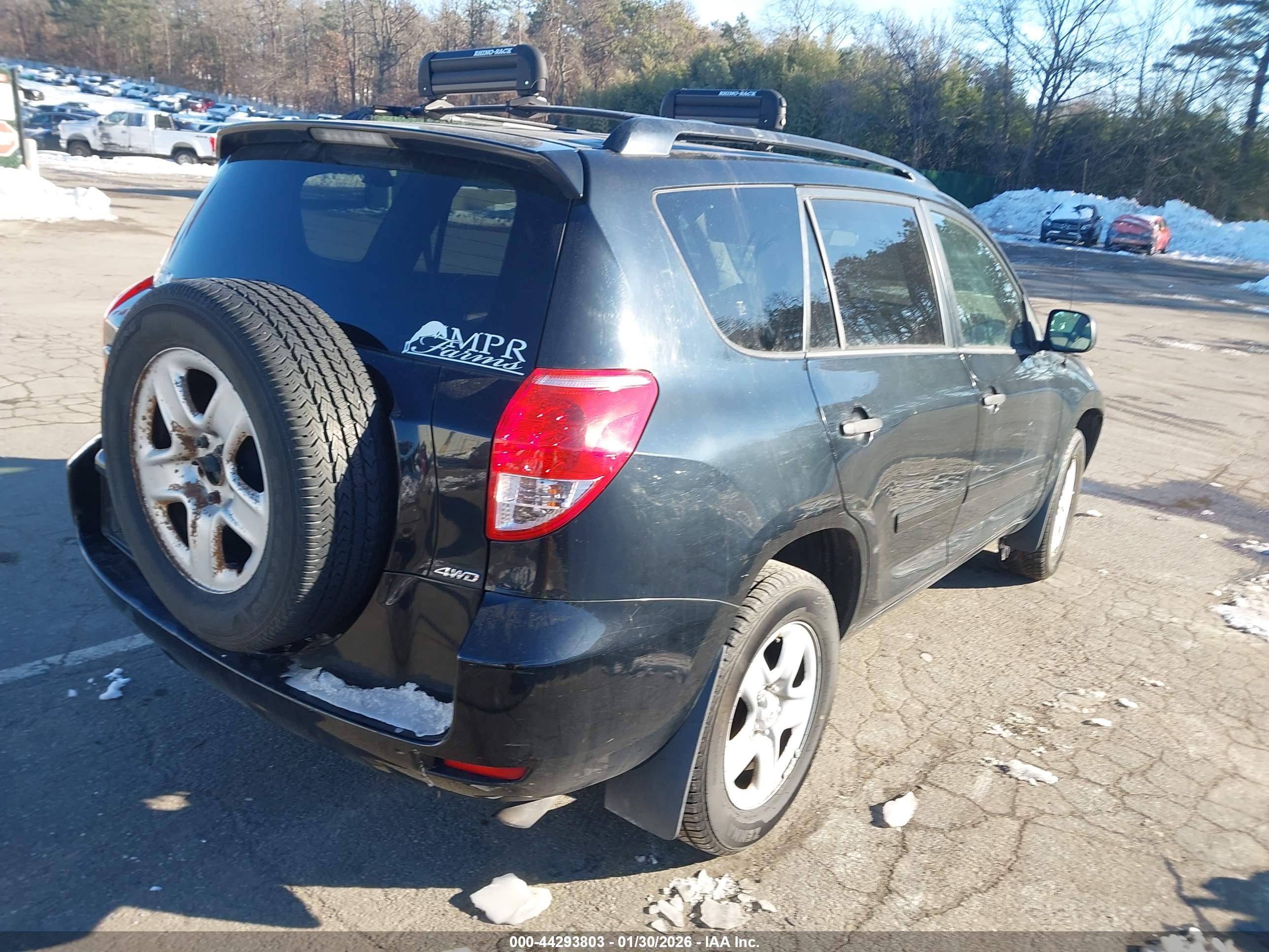TOYOTA RAV4 image 4