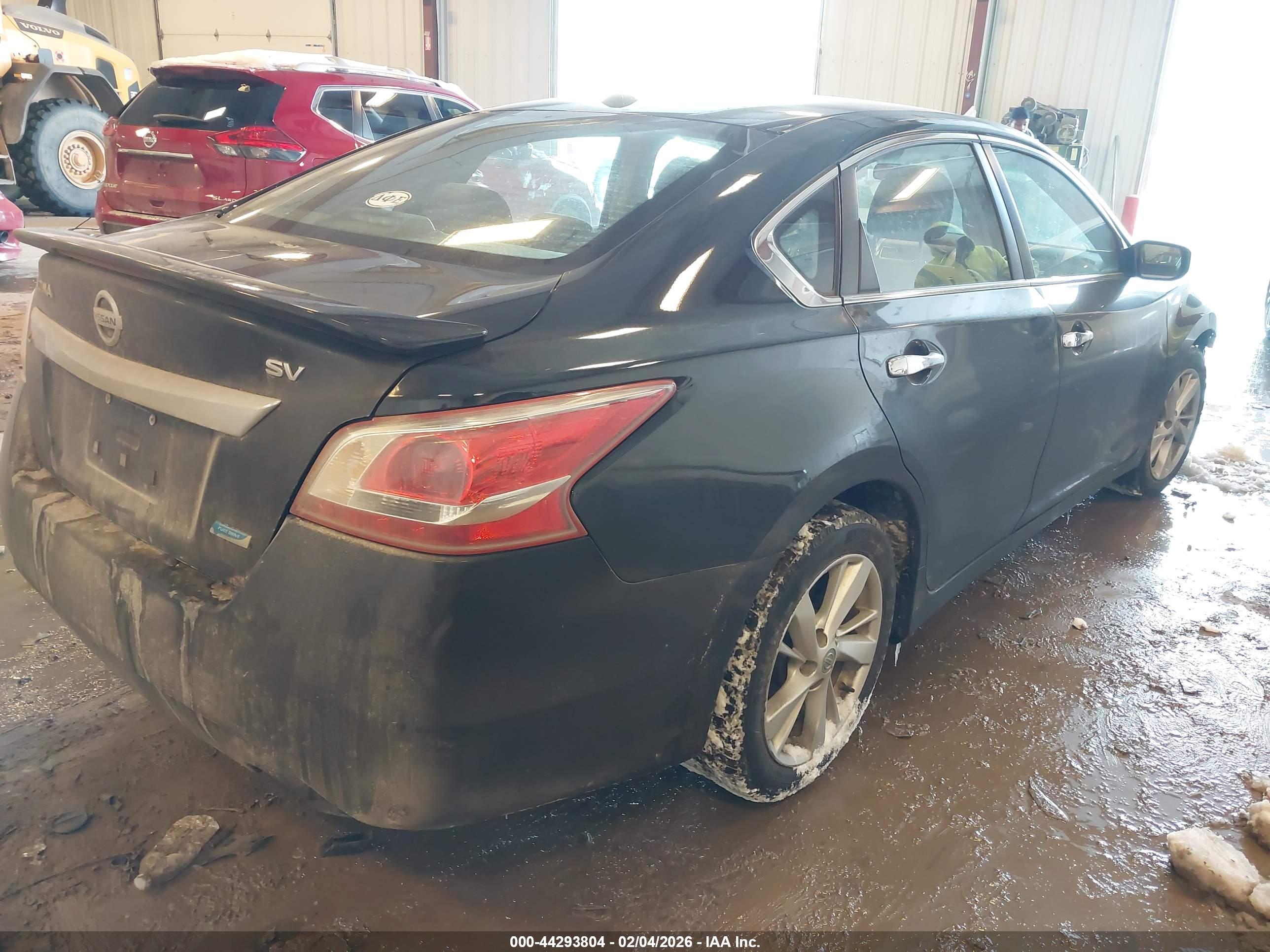 NISSAN ALTIMA image 4