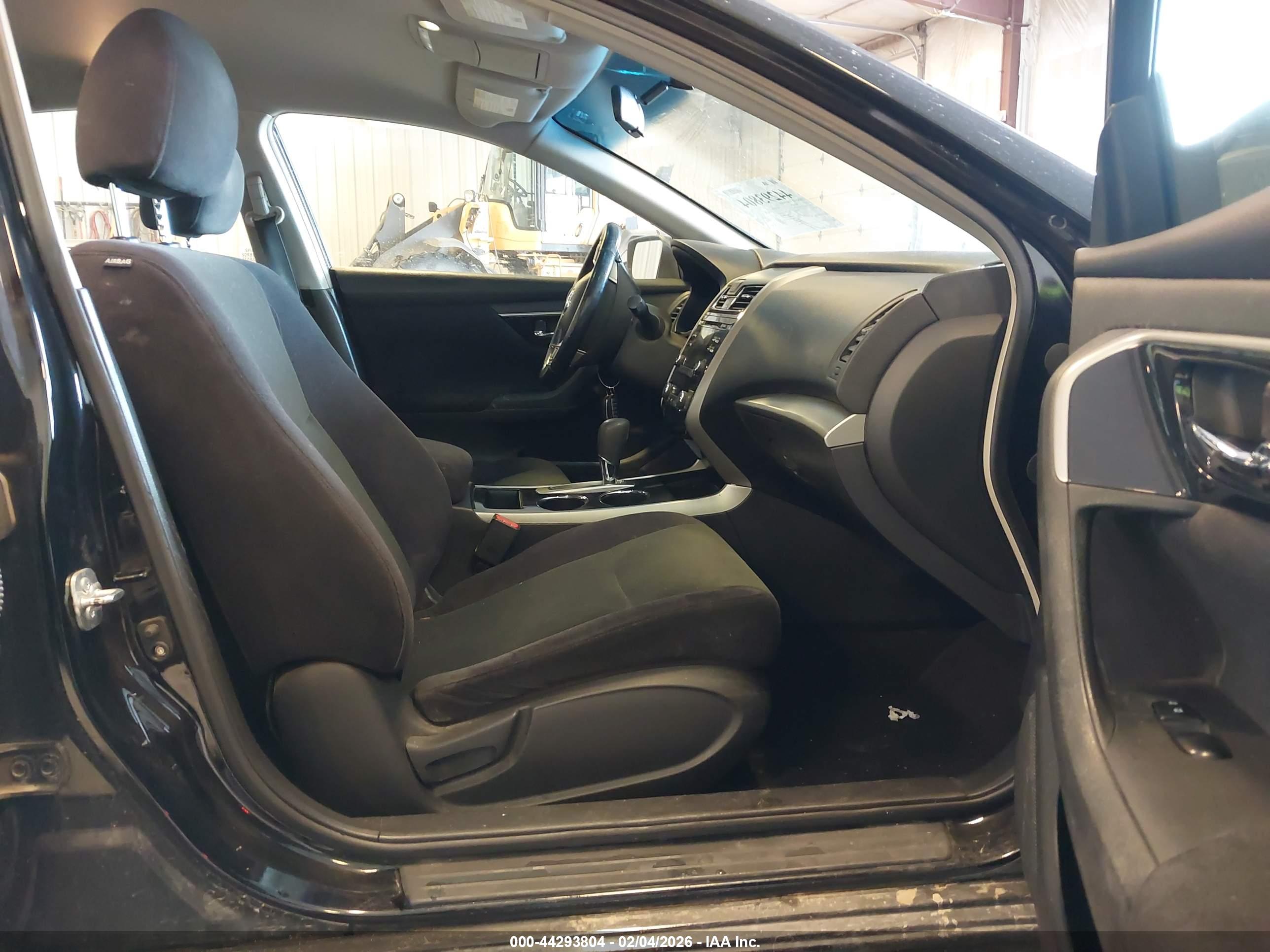 NISSAN ALTIMA image 5