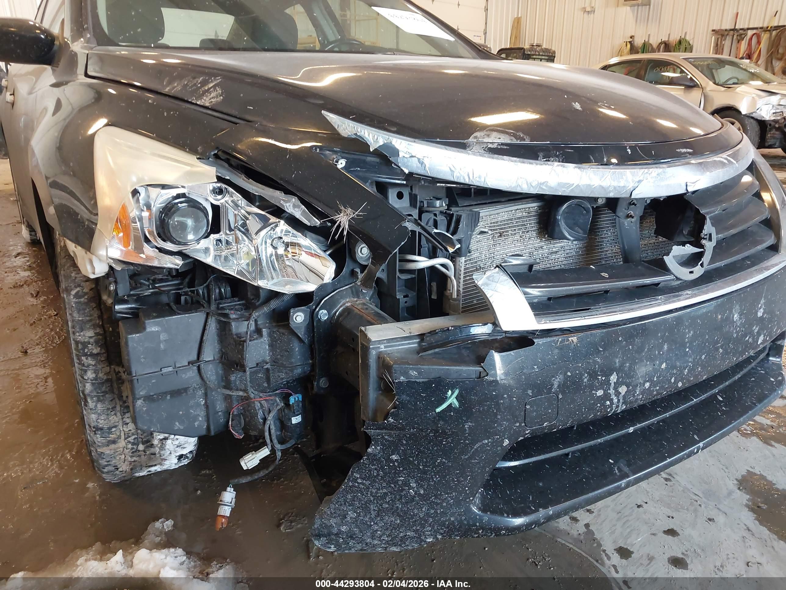 NISSAN ALTIMA image 6