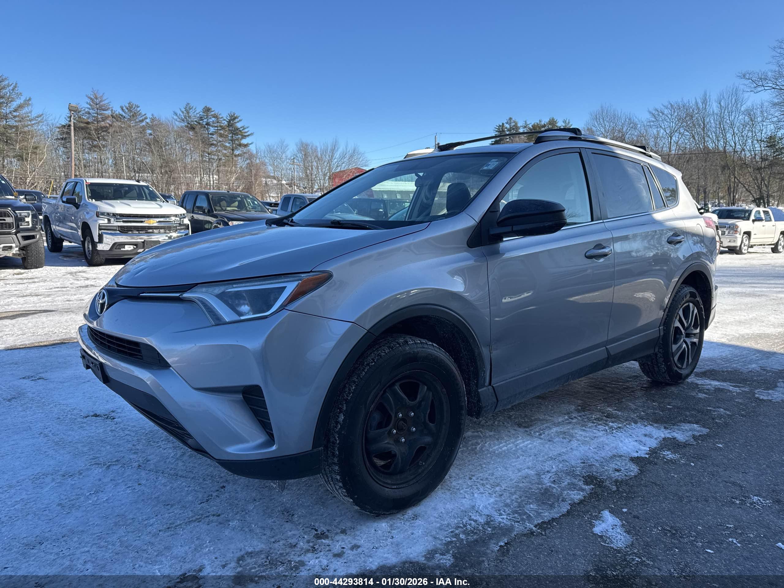 TOYOTA RAV4 image 2