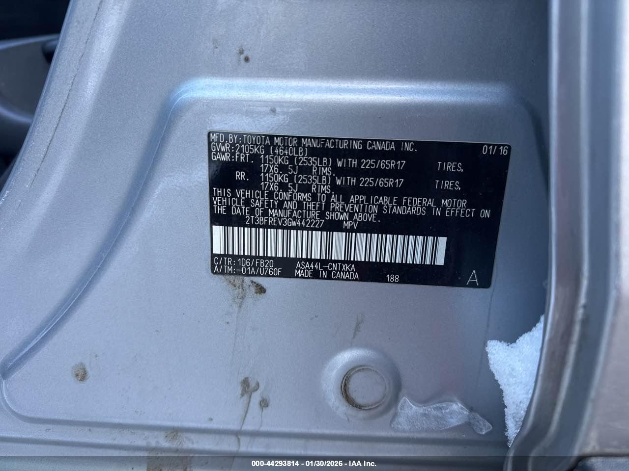 TOYOTA RAV4 image 9