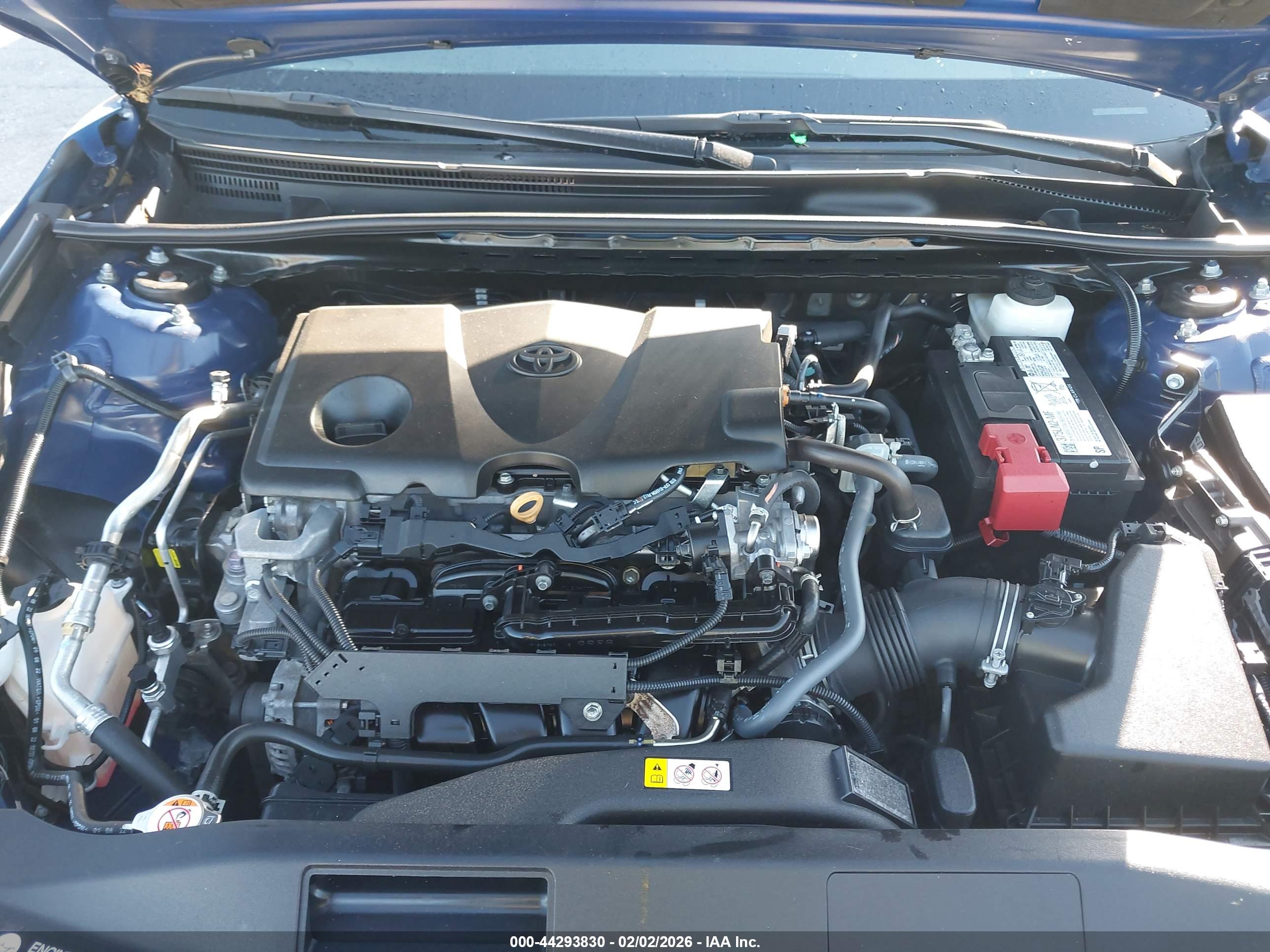 TOYOTA CAMRY image 10