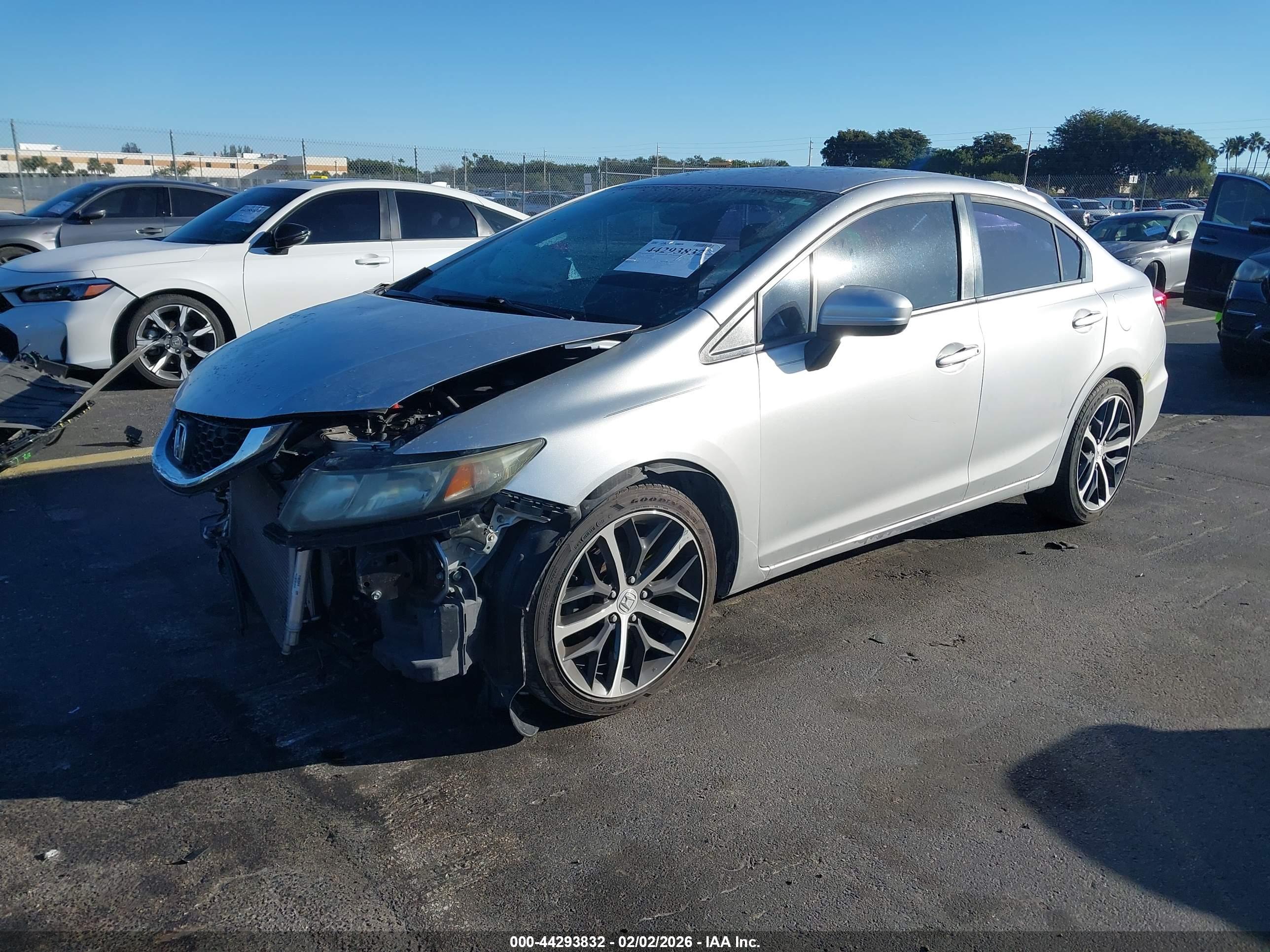 HONDA CIVIC image 2