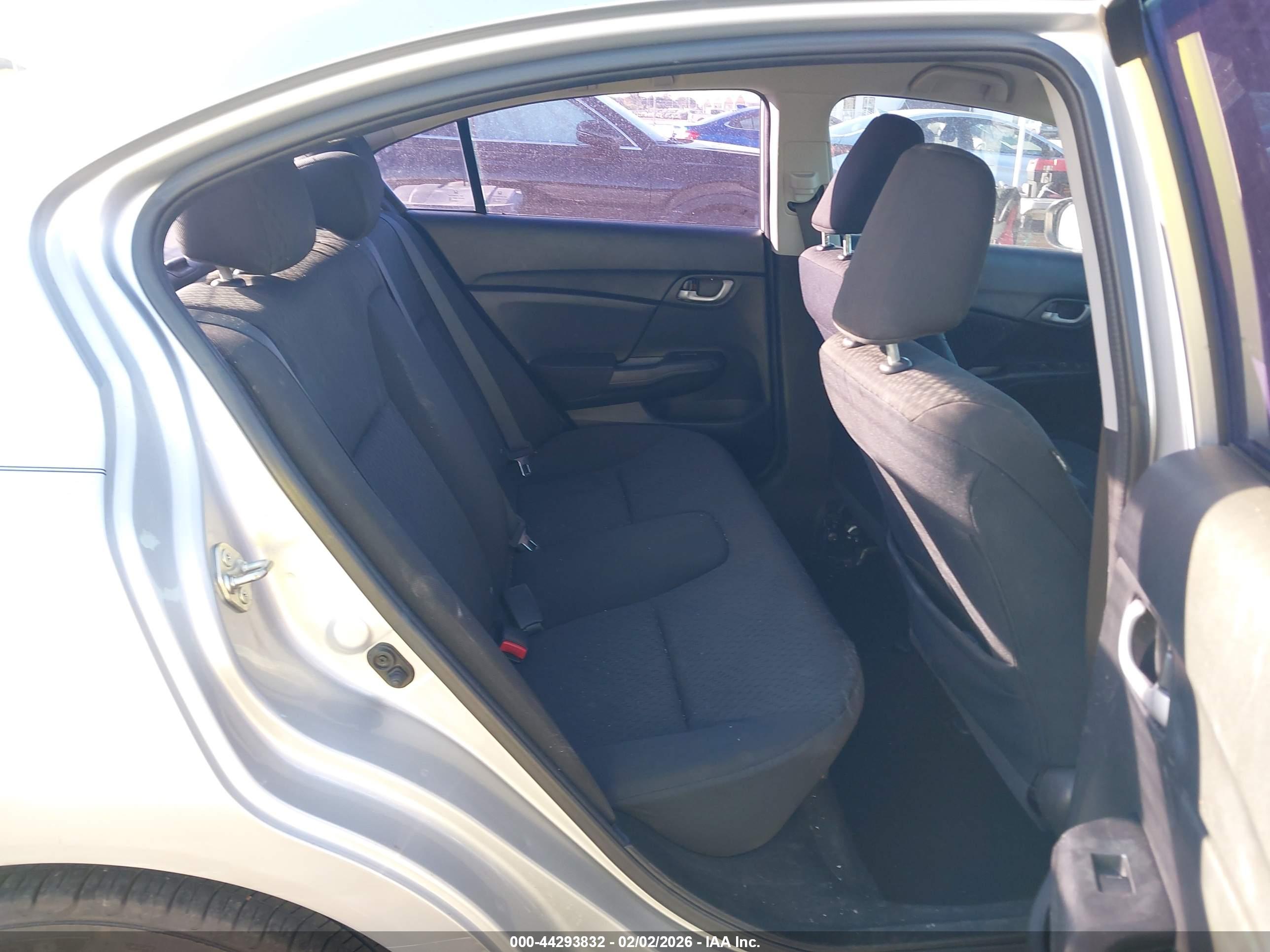 HONDA CIVIC image 8