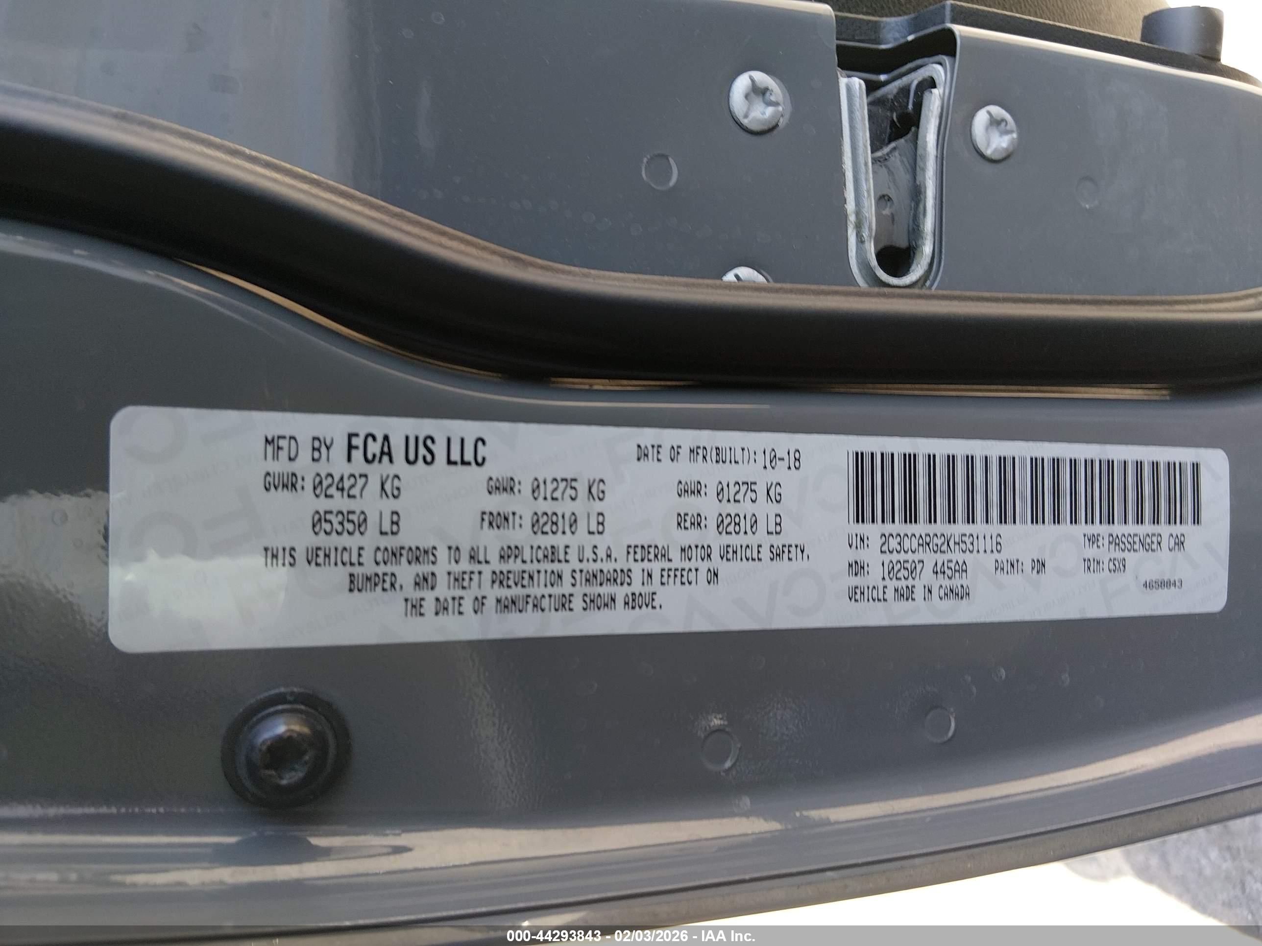 CHRYSLER 300 image 9