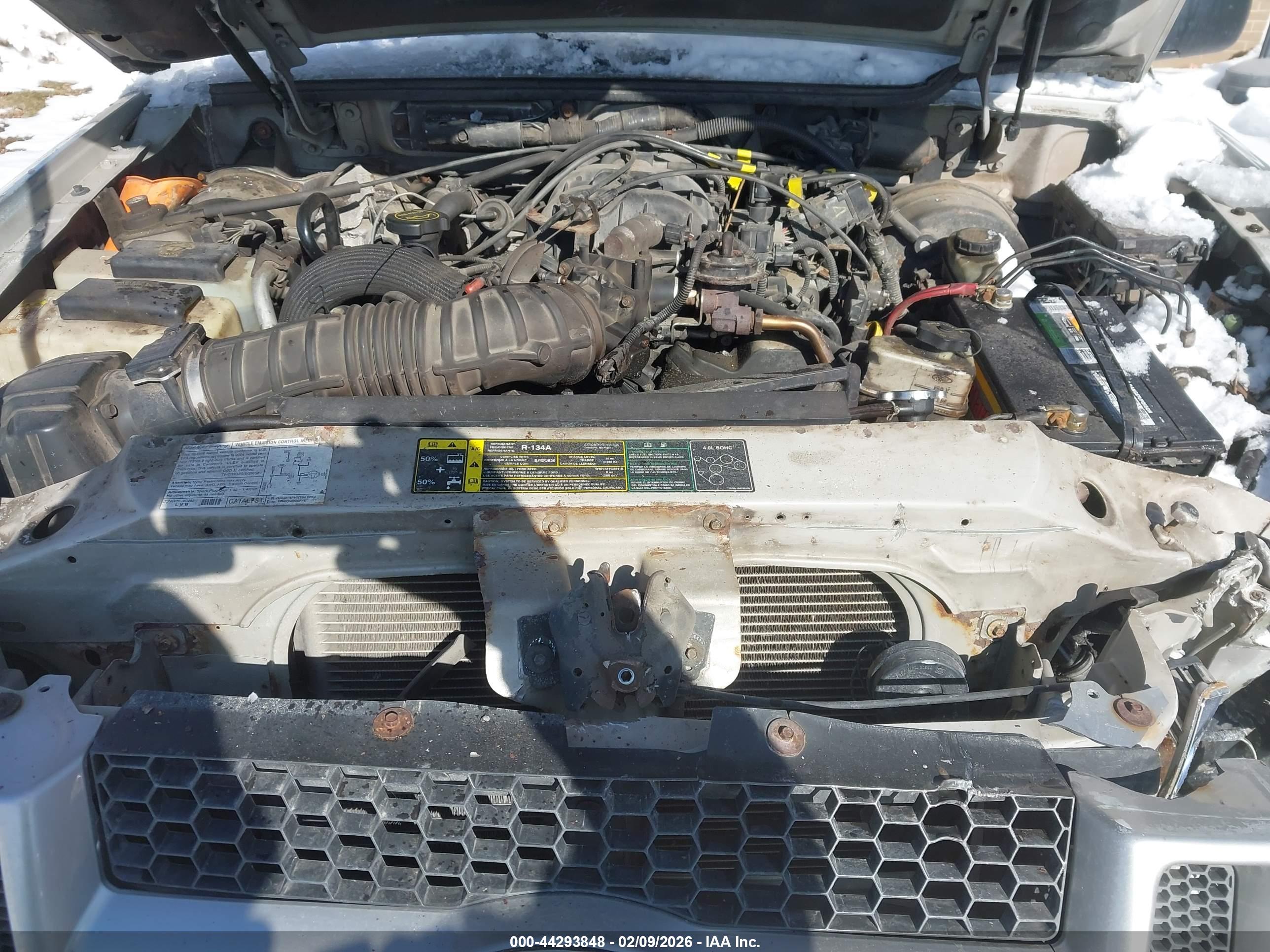 FORD EXPLORER image 10