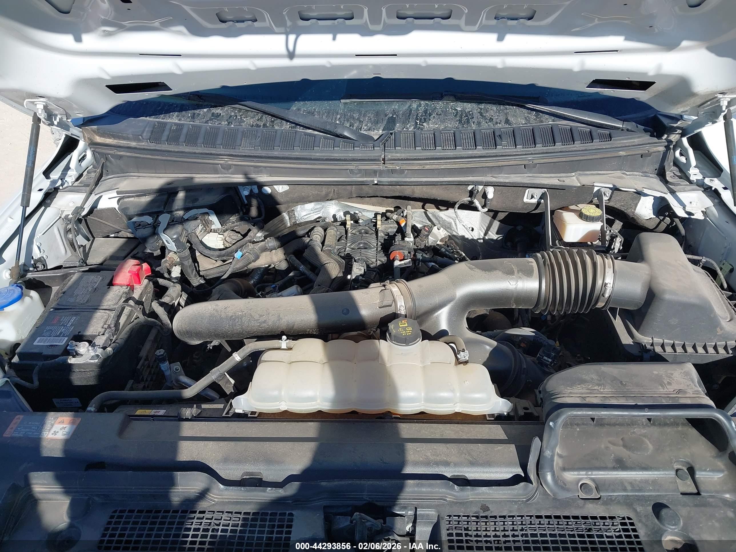FORD EXPEDITION image 10