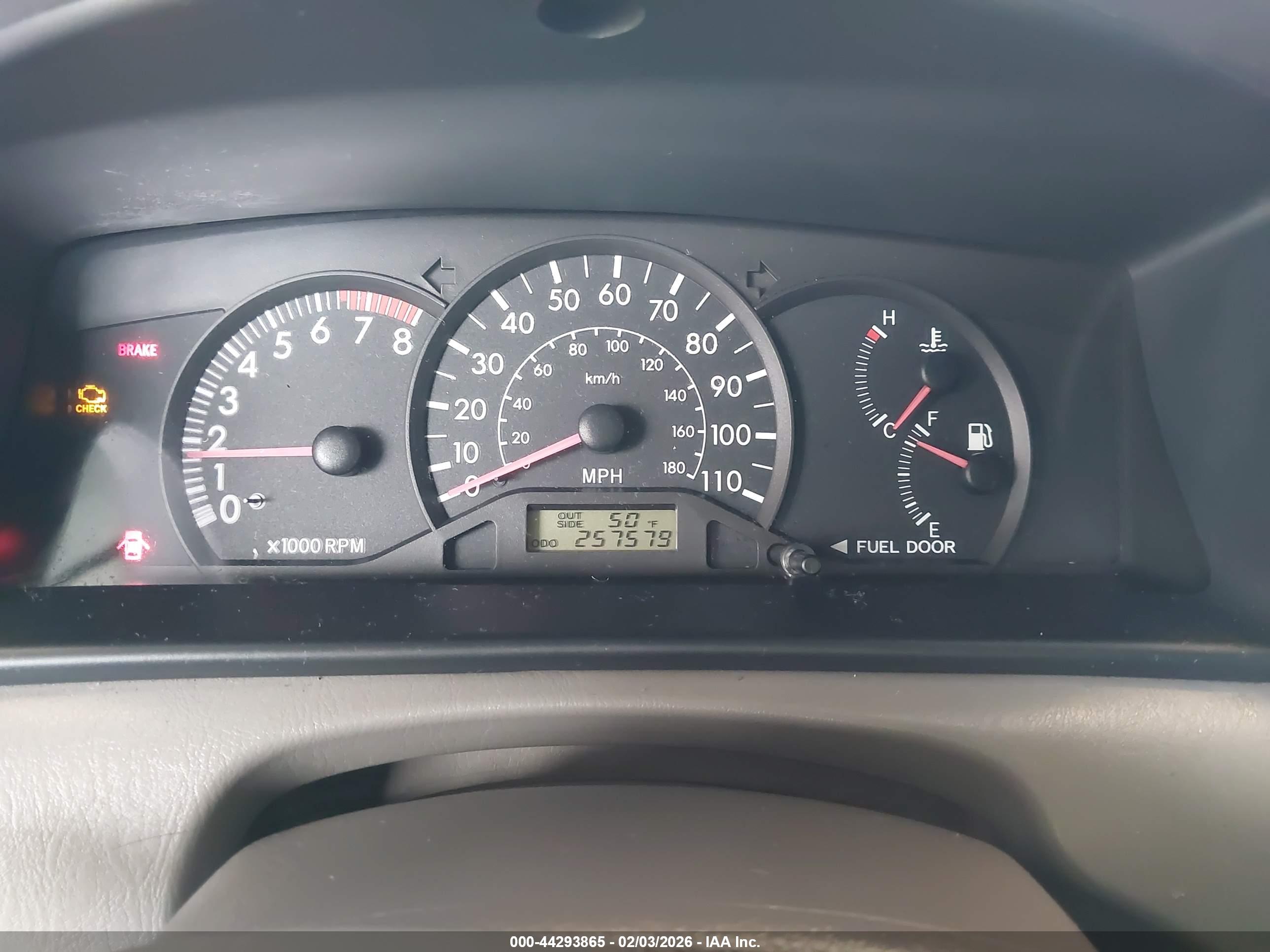 TOYOTA COROLLA image 7