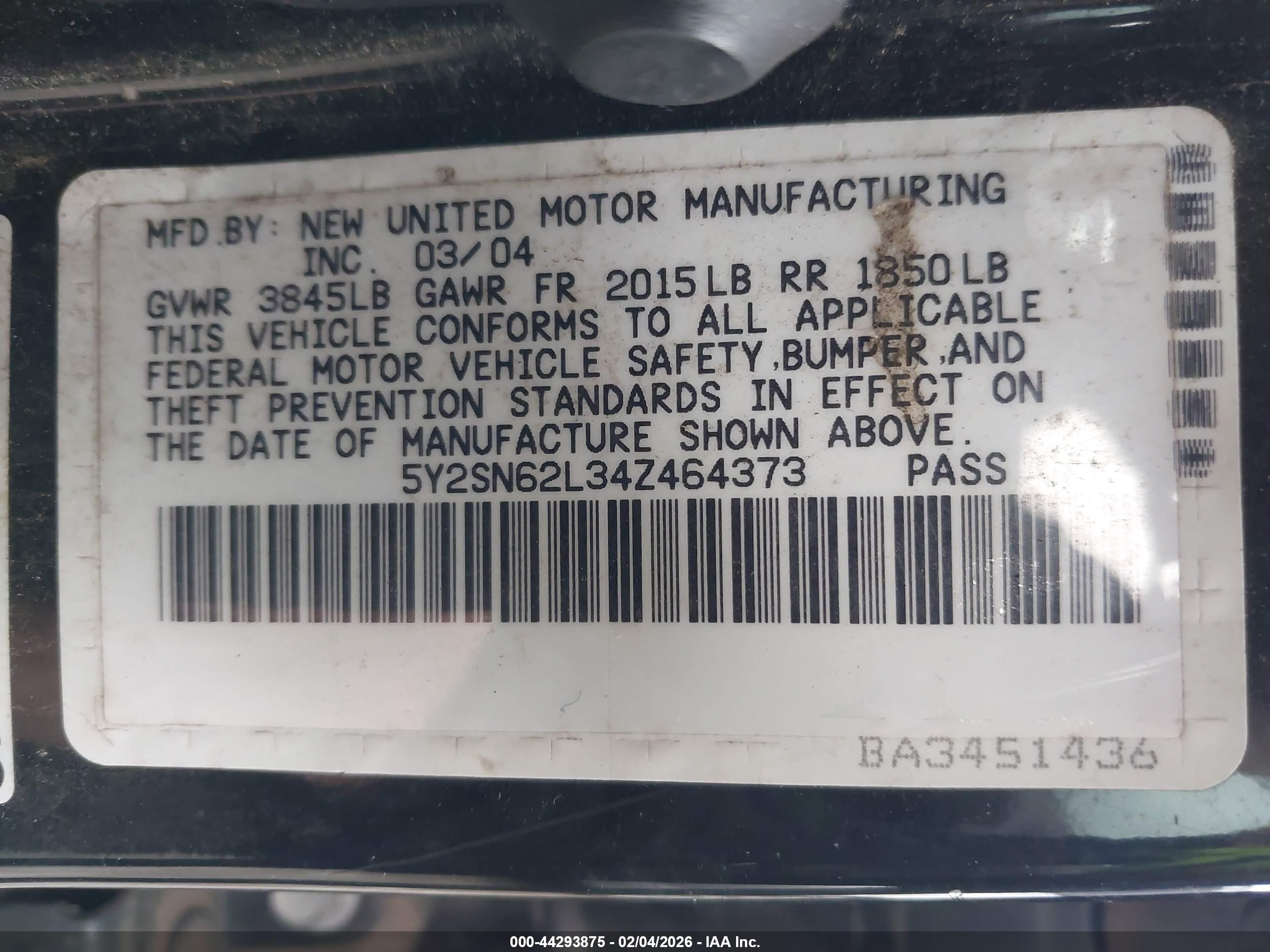 PONTIAC VIBE image 9