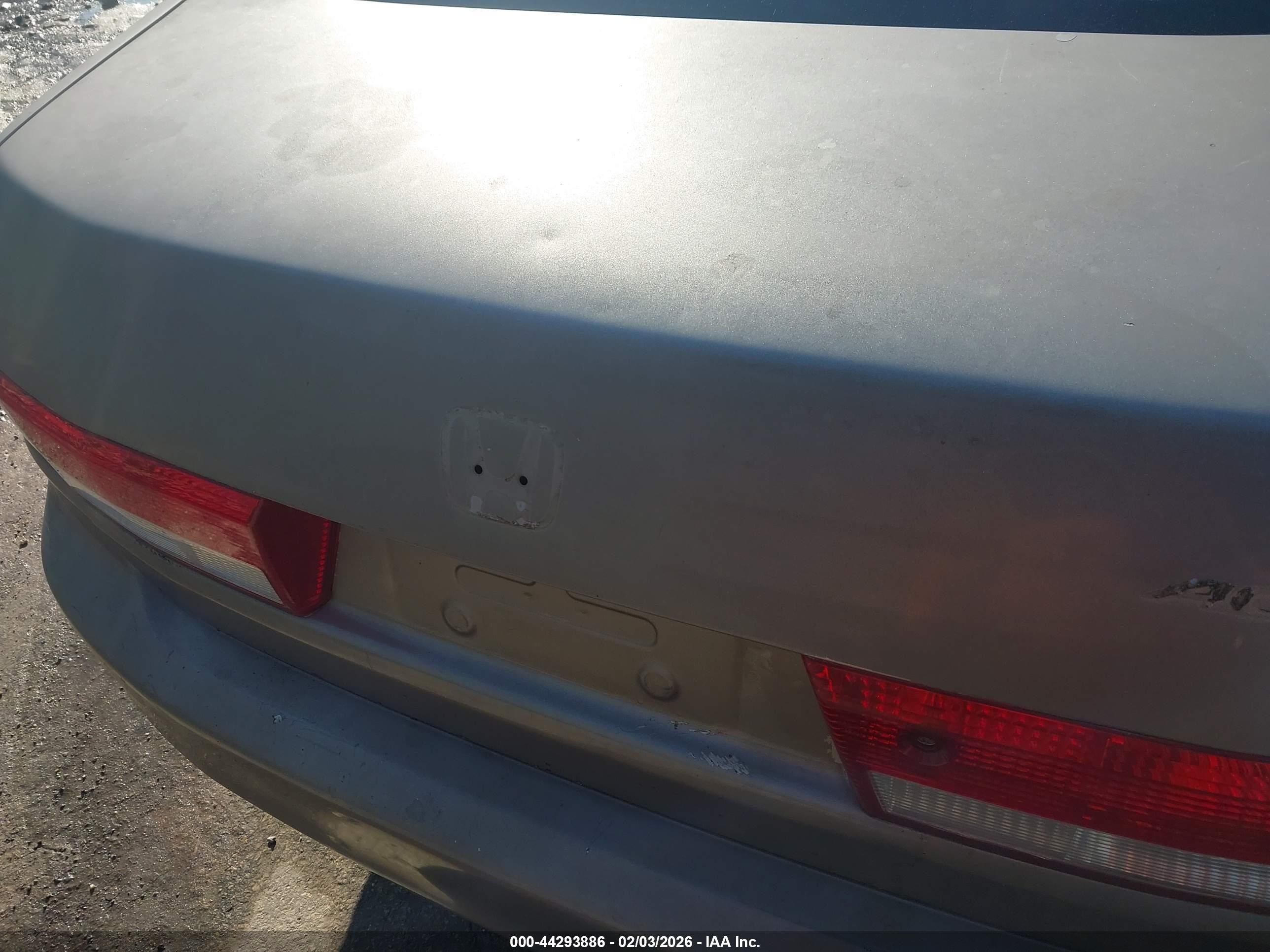 HONDA ACCORD image 6