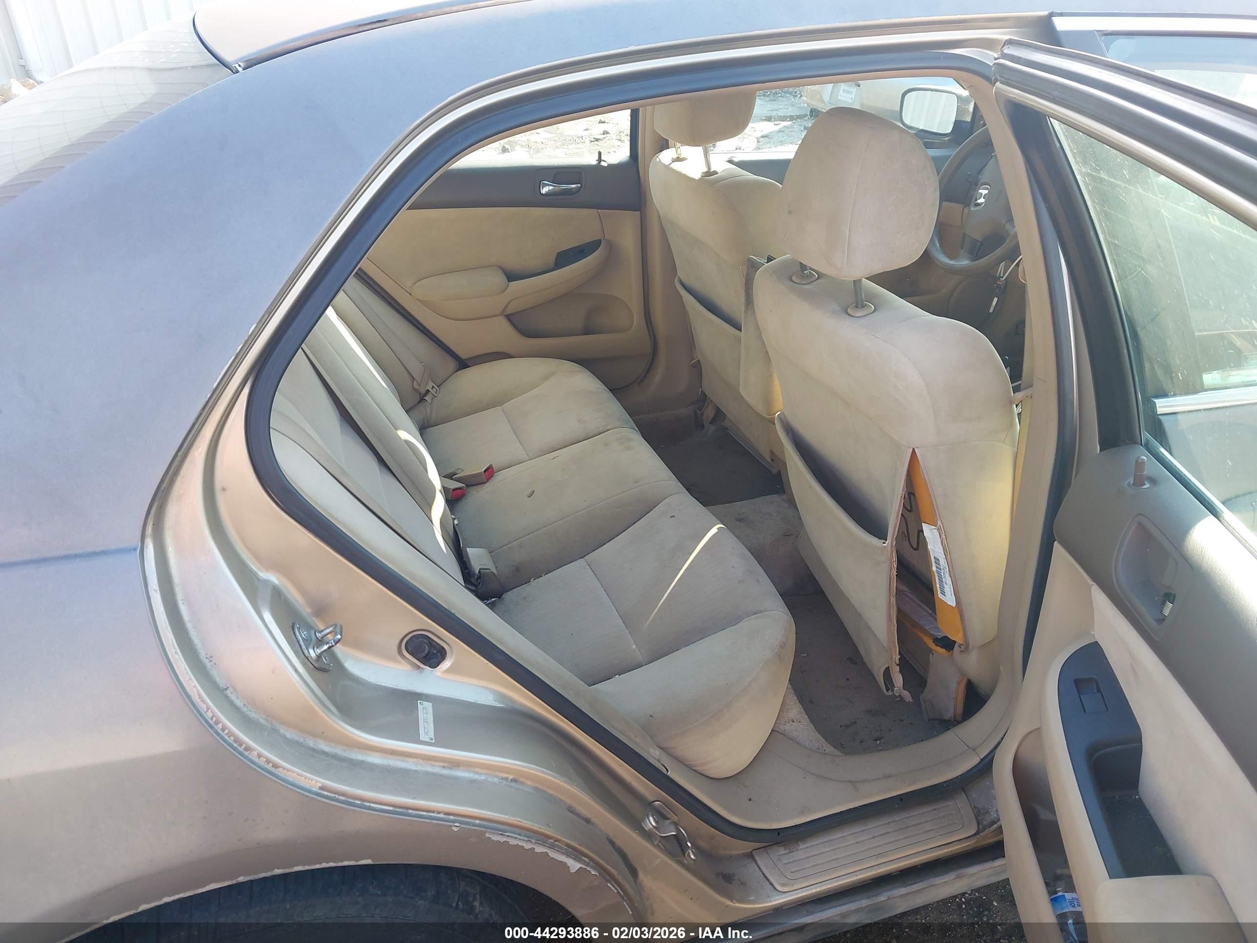 HONDA ACCORD image 8