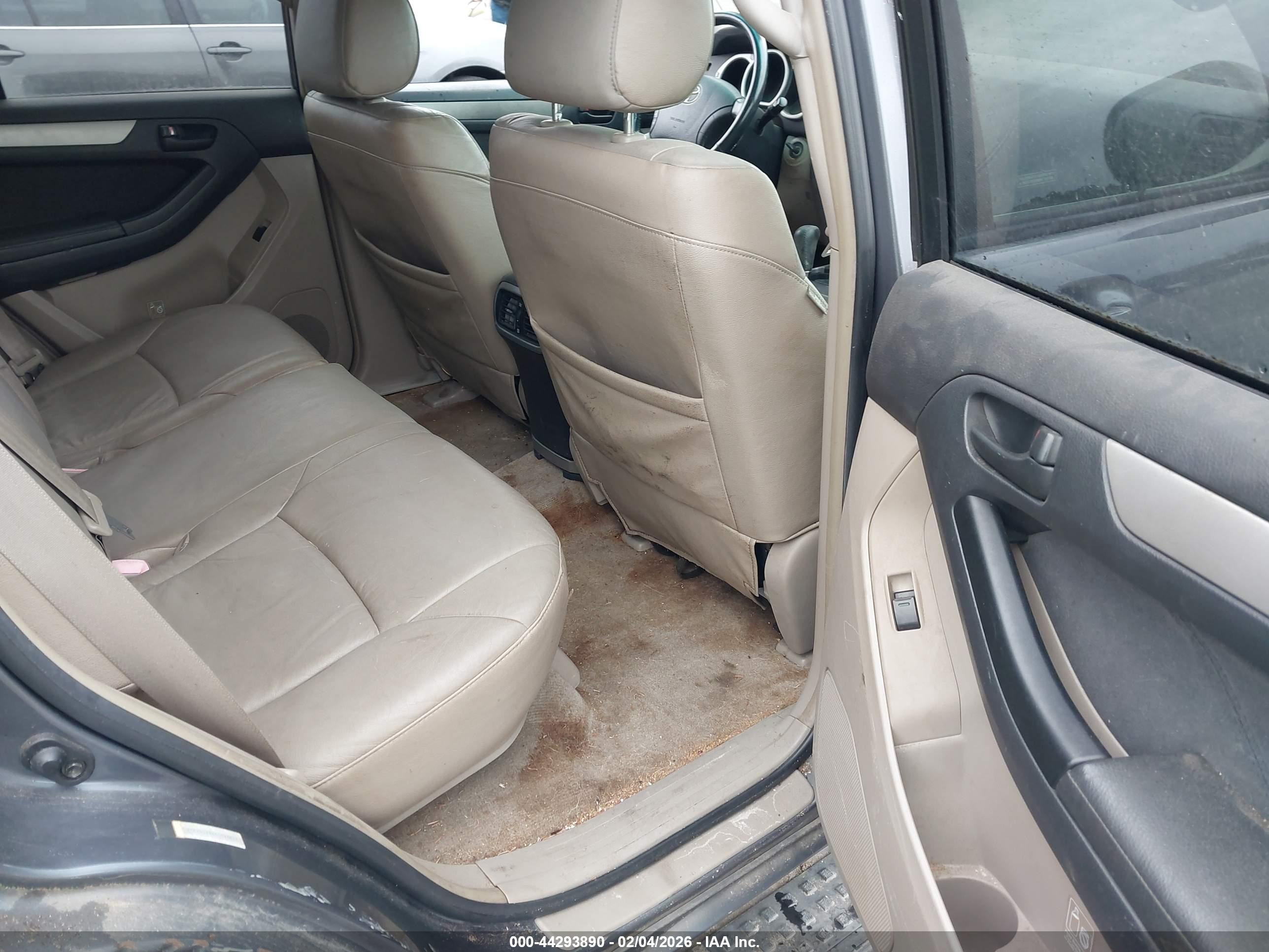 TOYOTA 4RUNNER image 8