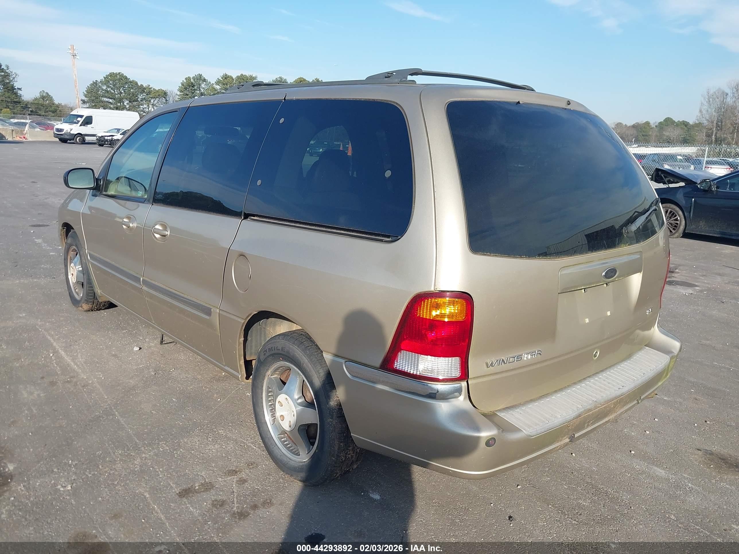 FORD WINDSTAR image 3