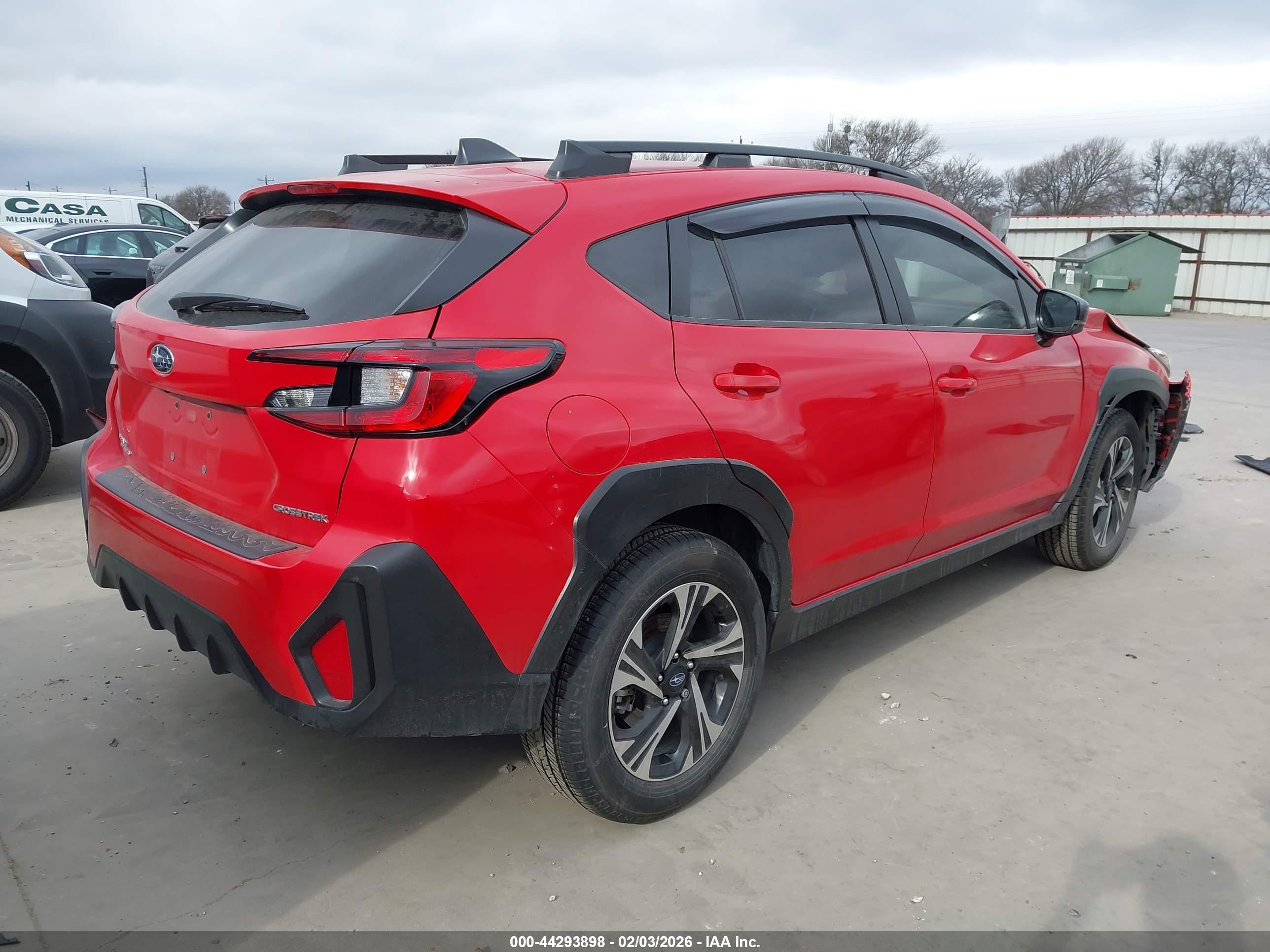 SUBARU CROSSTREK image 4