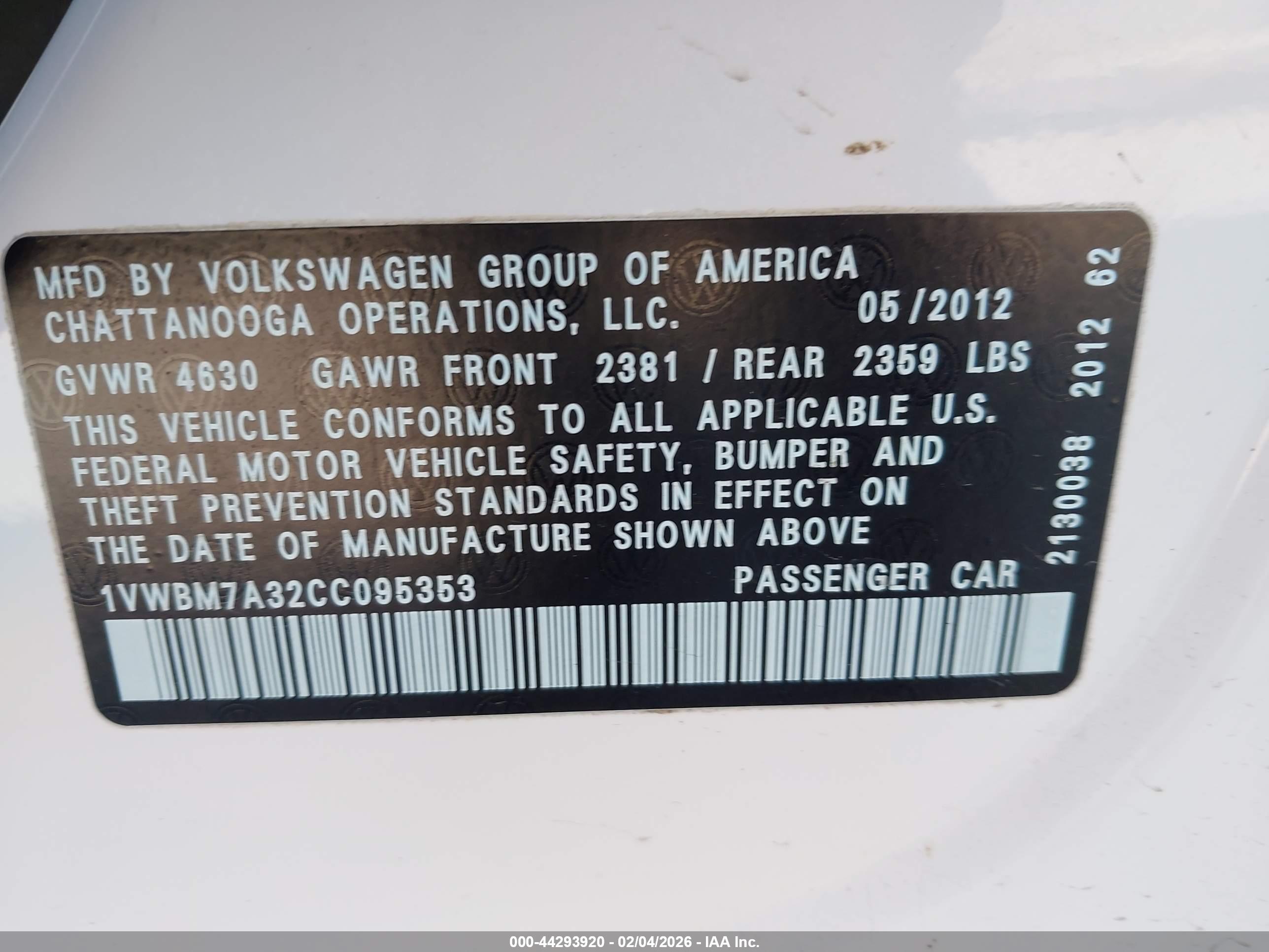 VOLKSWAGEN PASSAT image 9