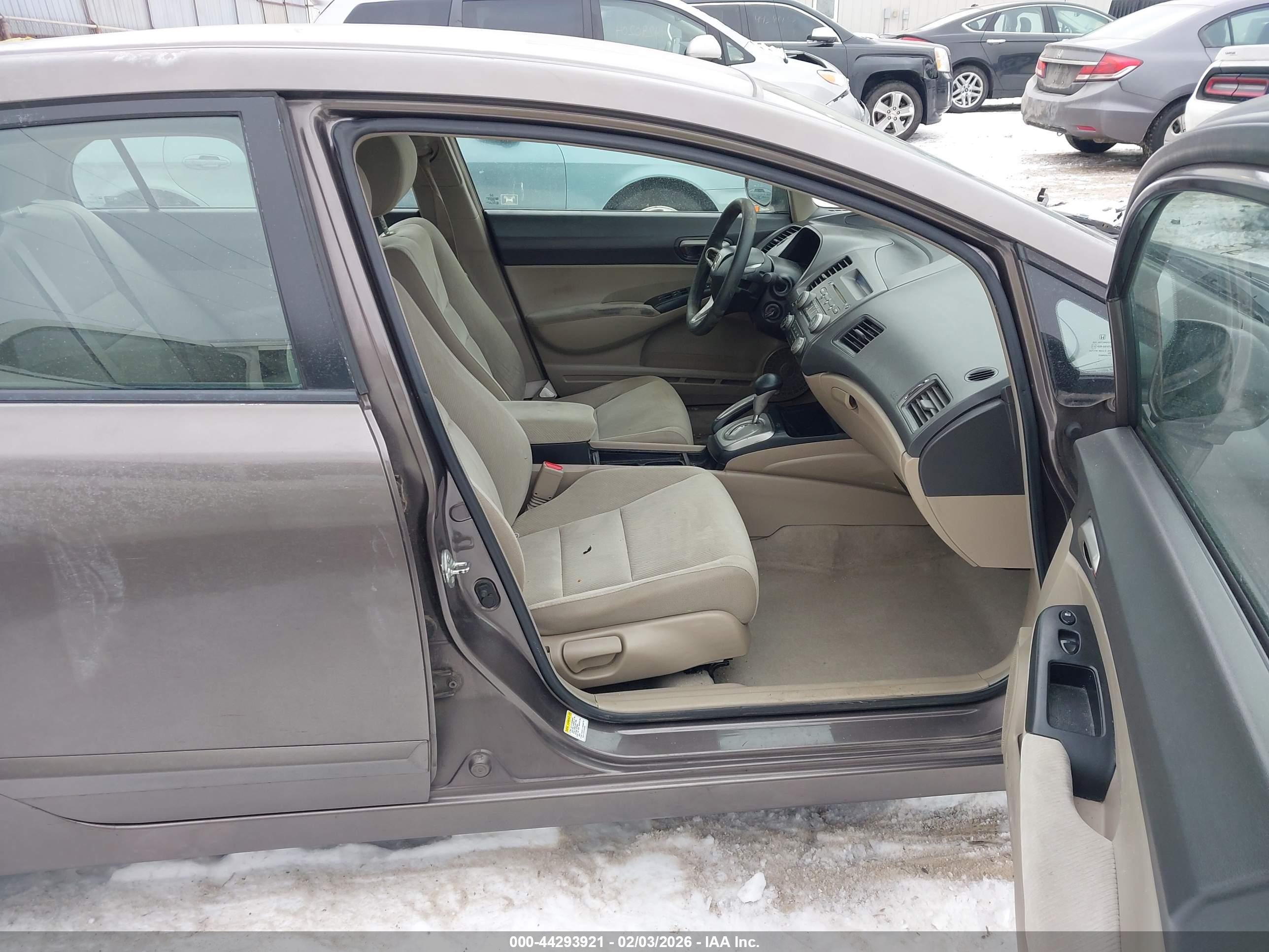 HONDA CIVIC image 5