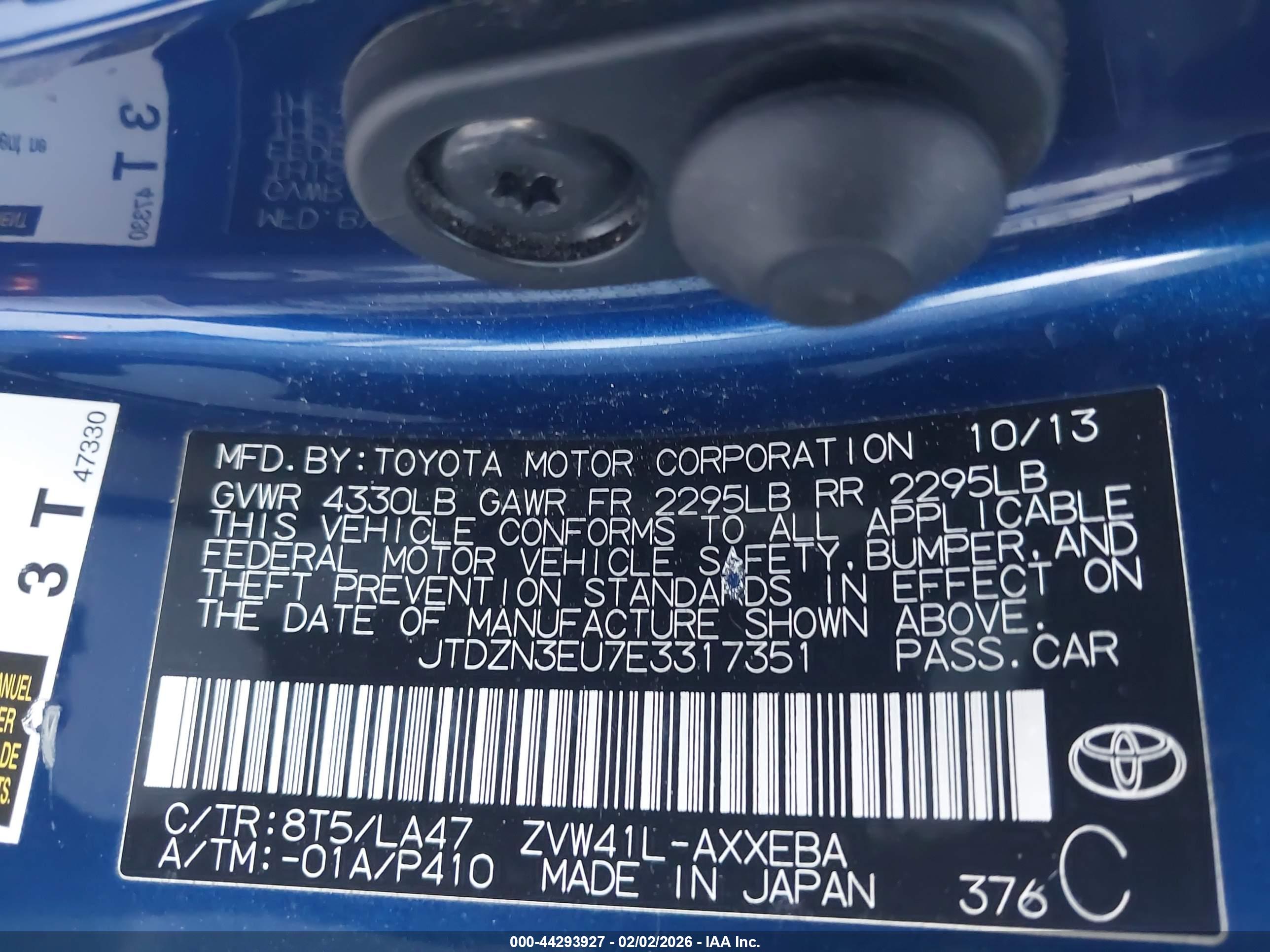 TOYOTA PRIUS image 9