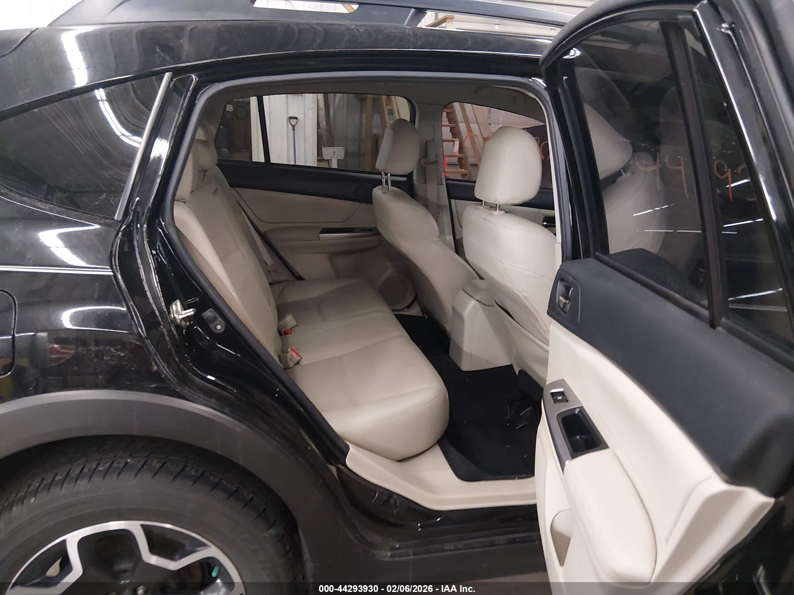 SUBARU XV image 8