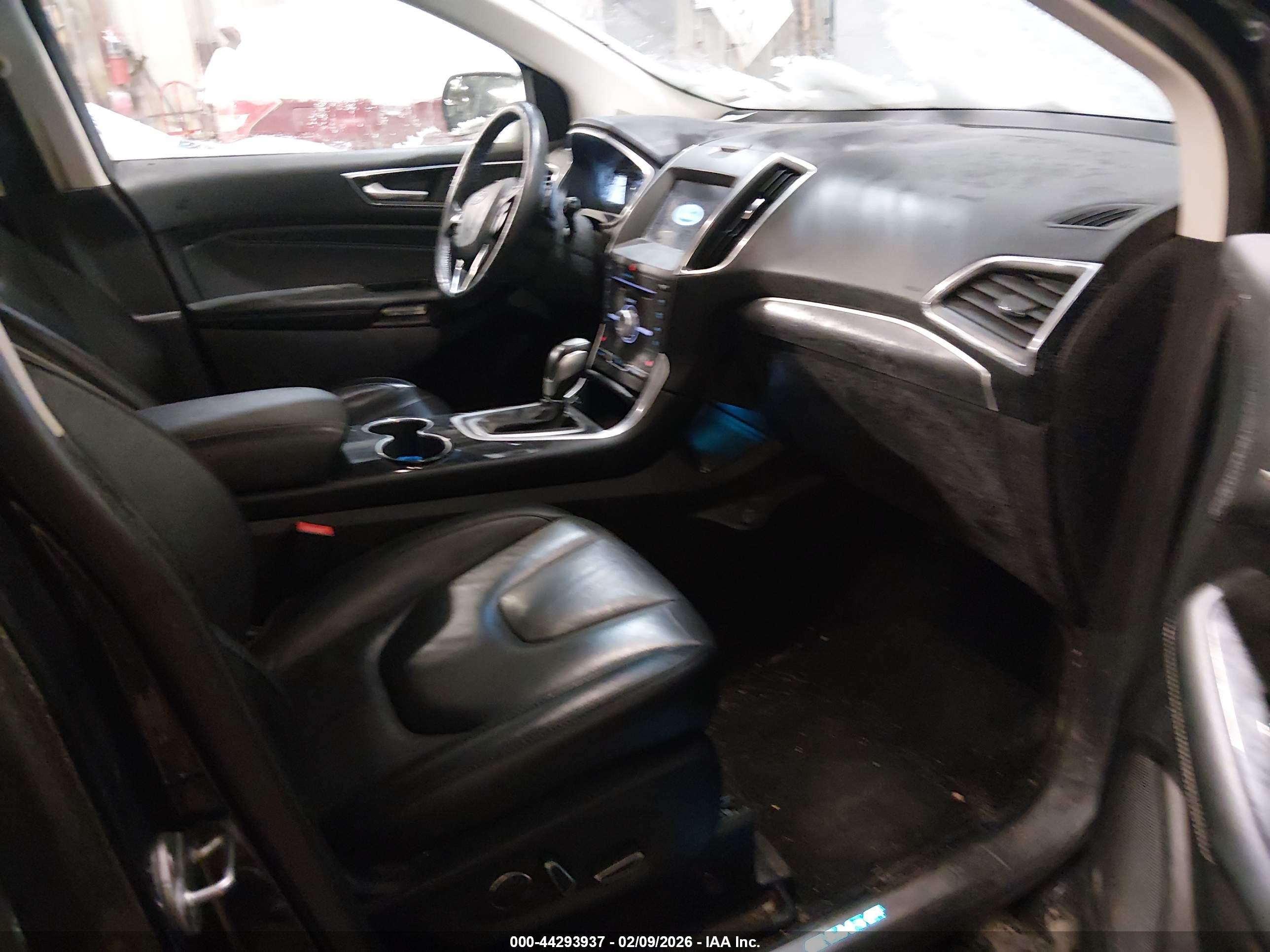 FORD EDGE image 5
