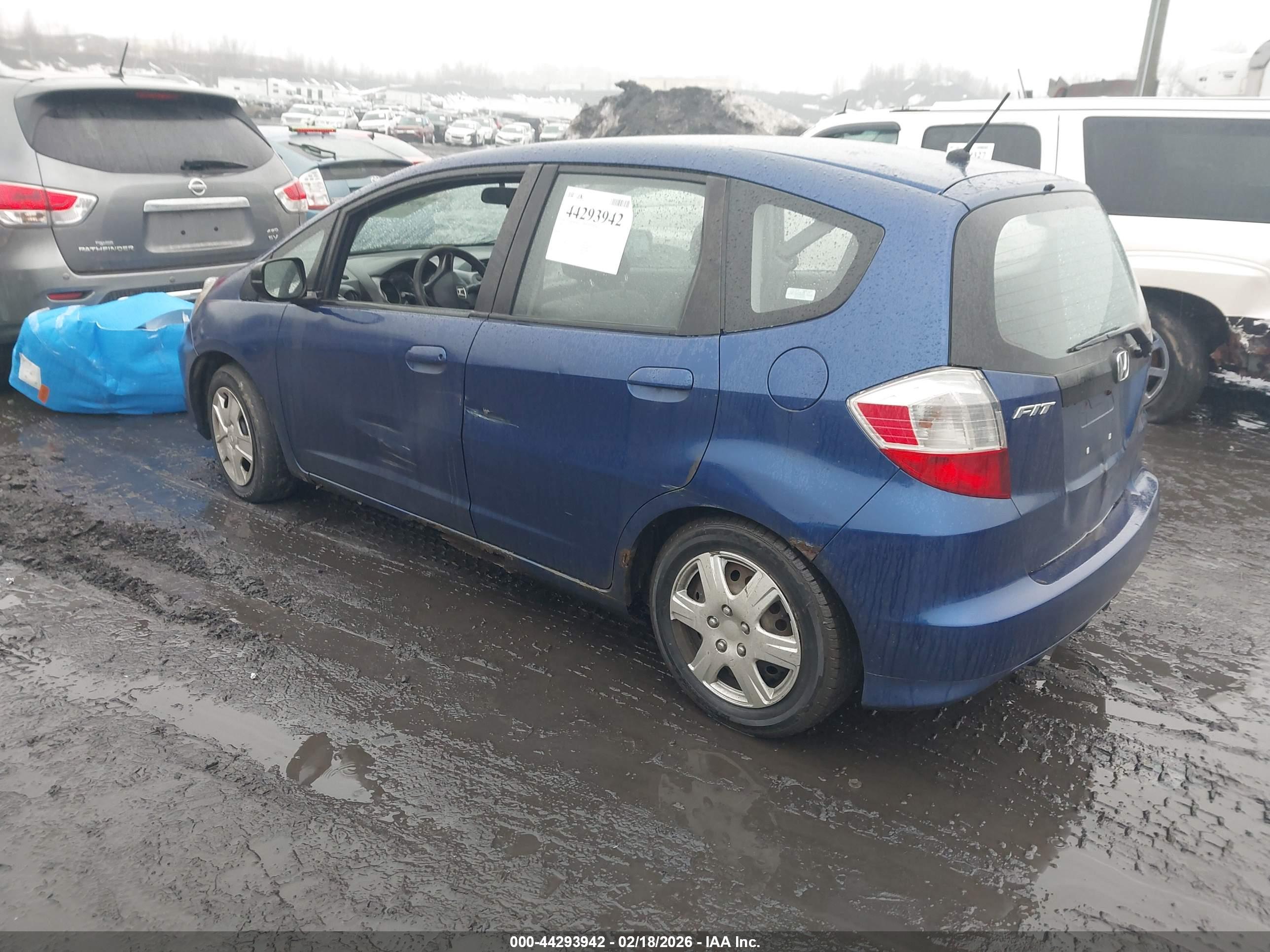 HONDA FIT image 3