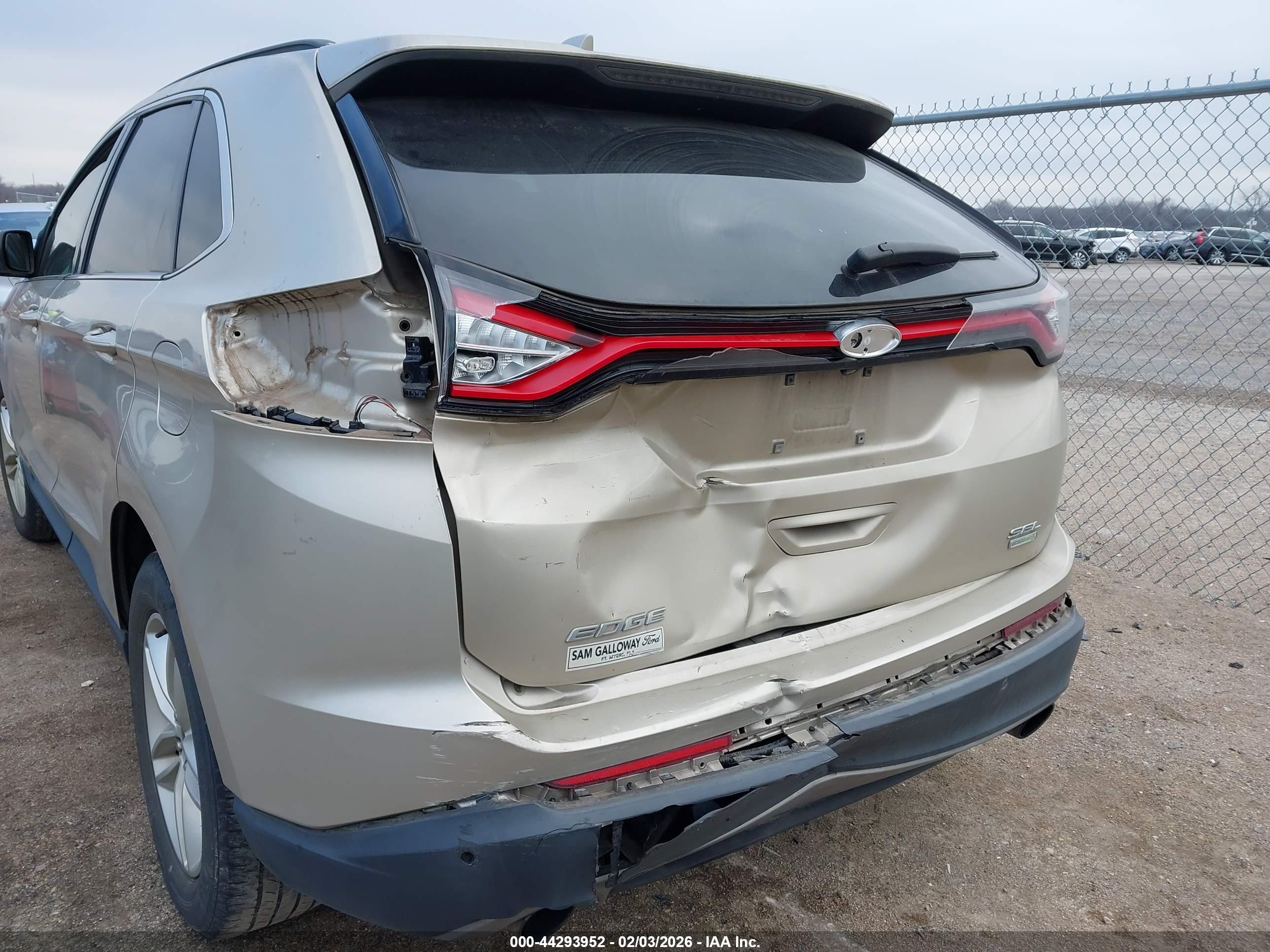FORD EDGE image 6