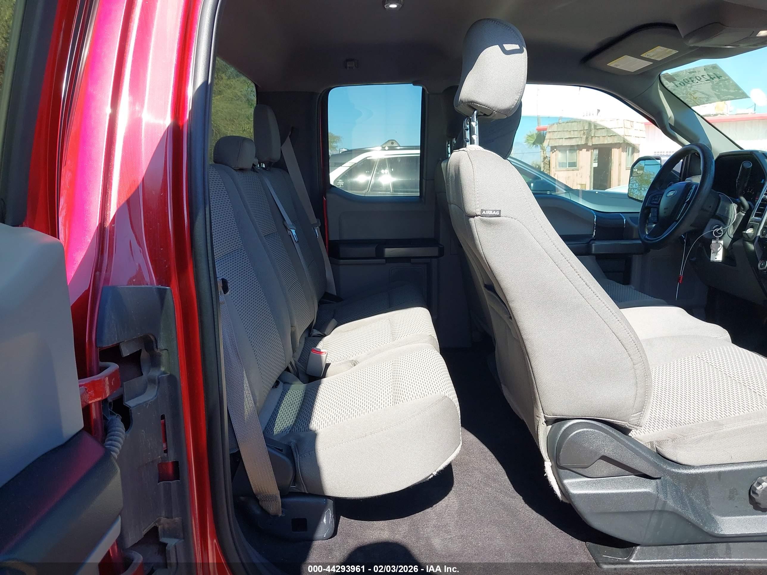 FORD F-150 image 8