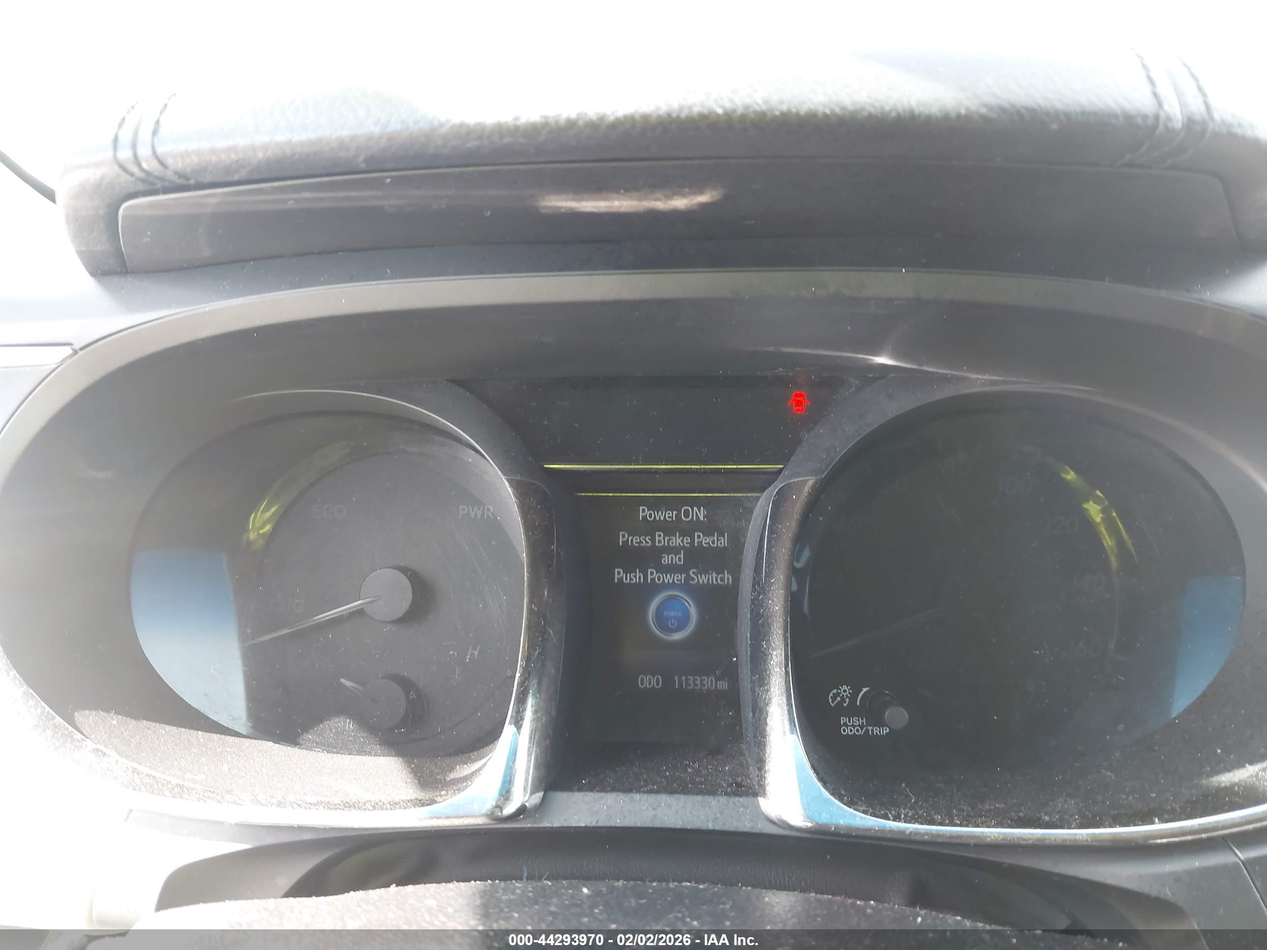 TOYOTA AVALON image 7