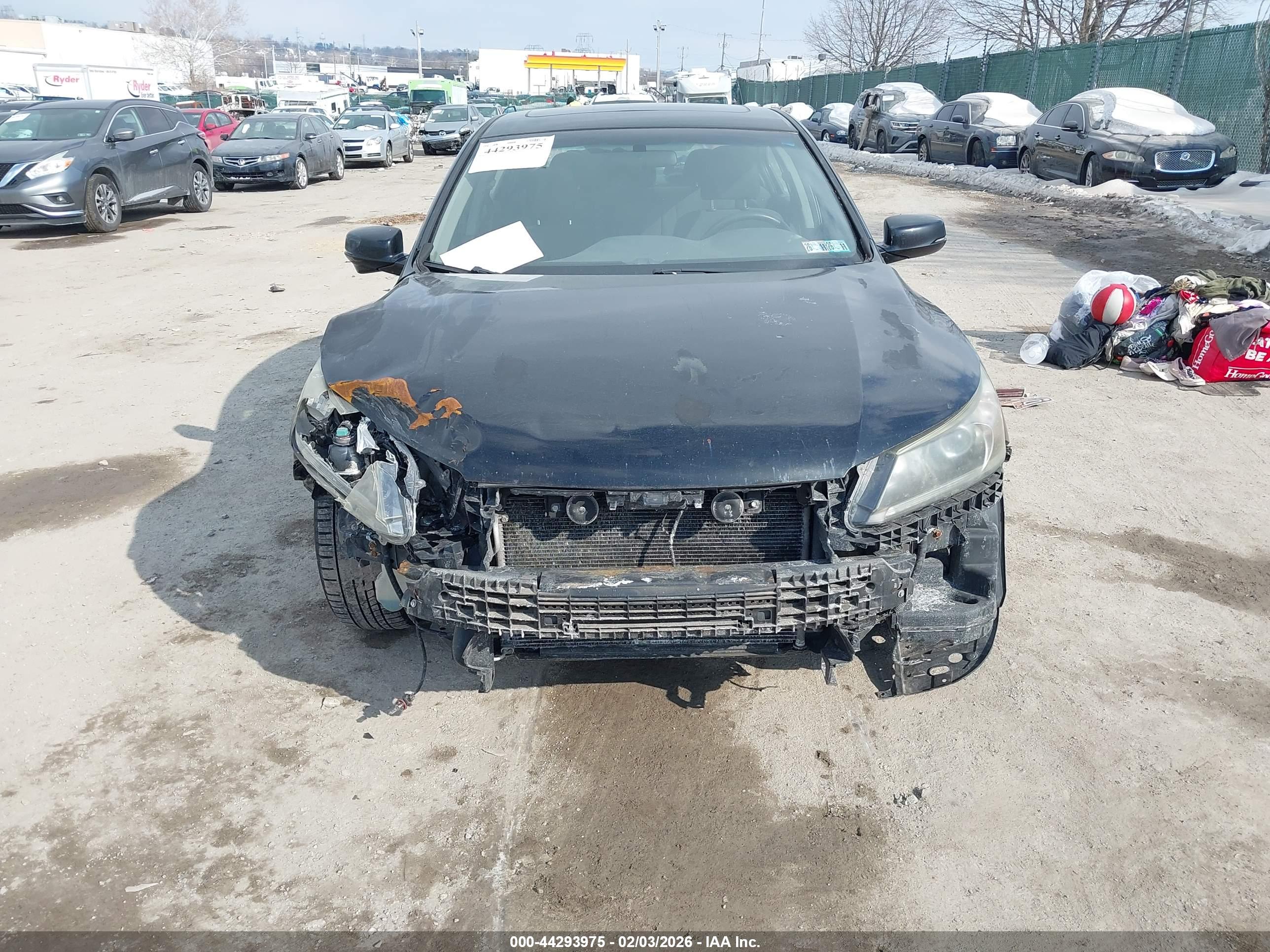 HONDA ACCORD image 6