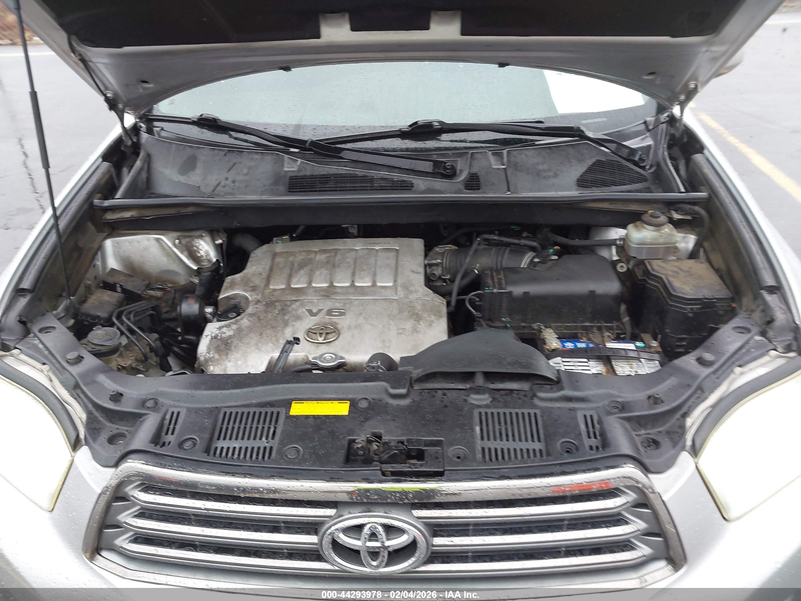 TOYOTA HIGHLANDER image 10