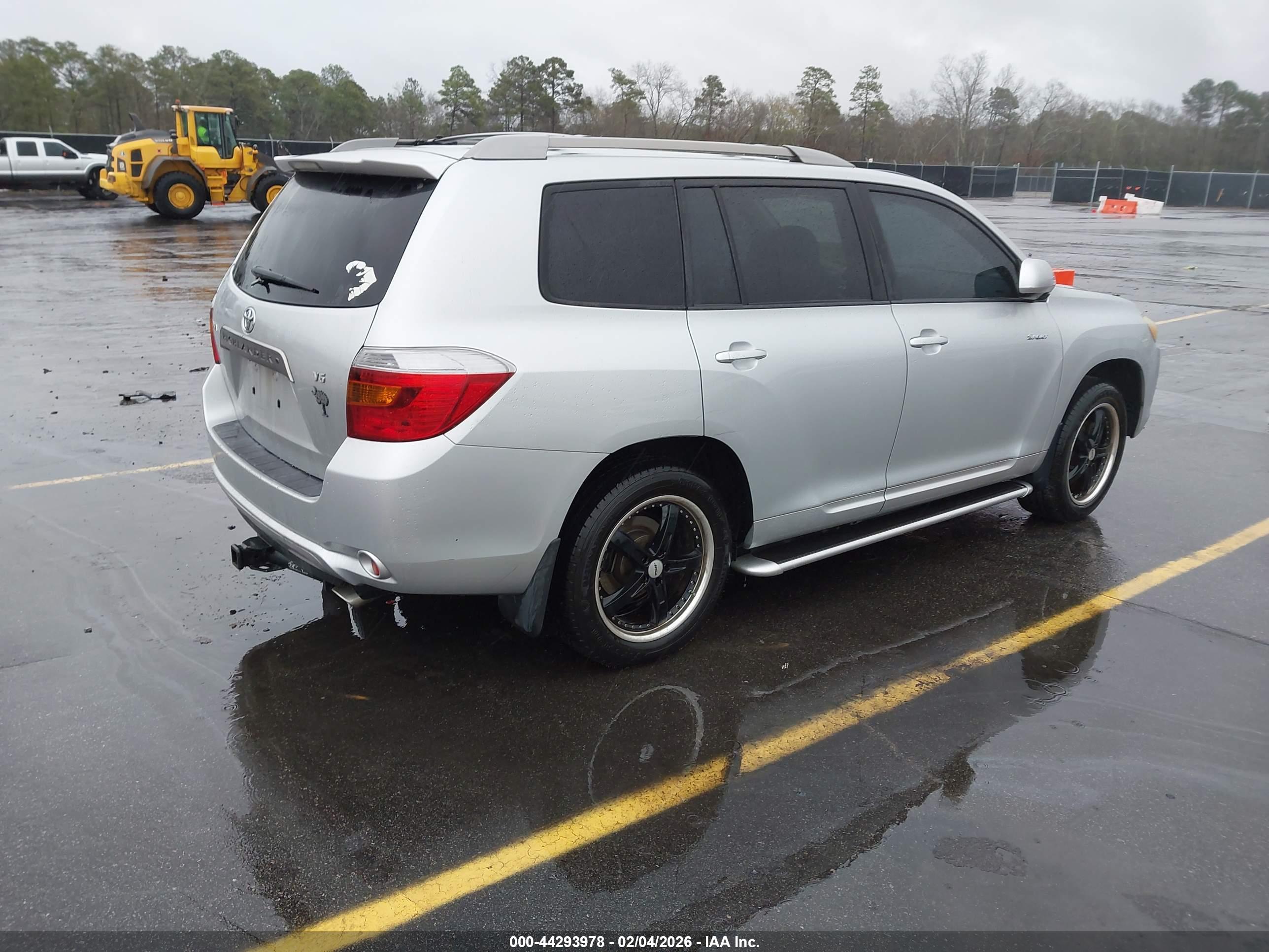 TOYOTA HIGHLANDER image 4