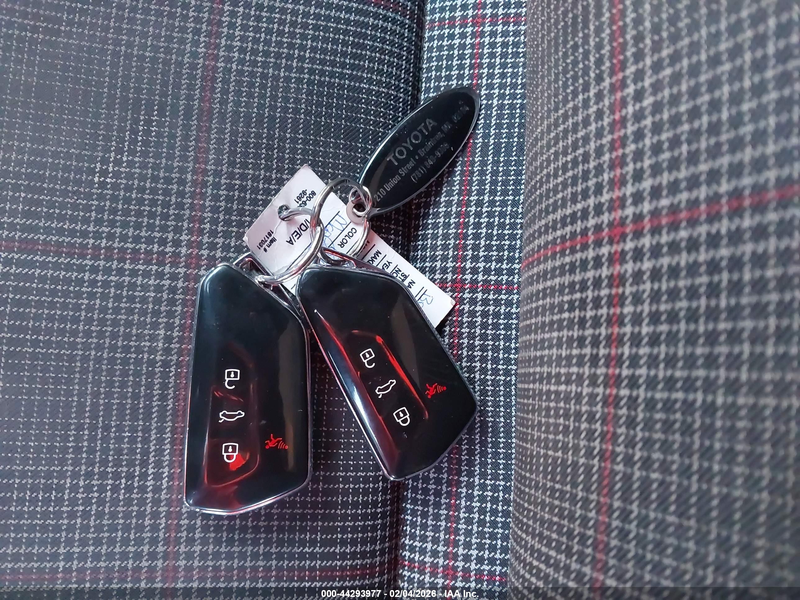 VOLKSWAGEN GOLF image 11