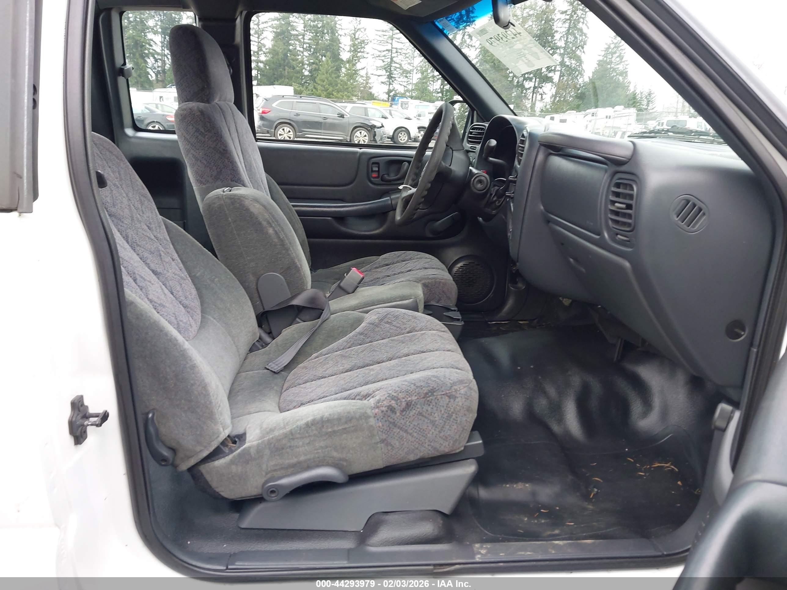 GMC SONOMA image 5
