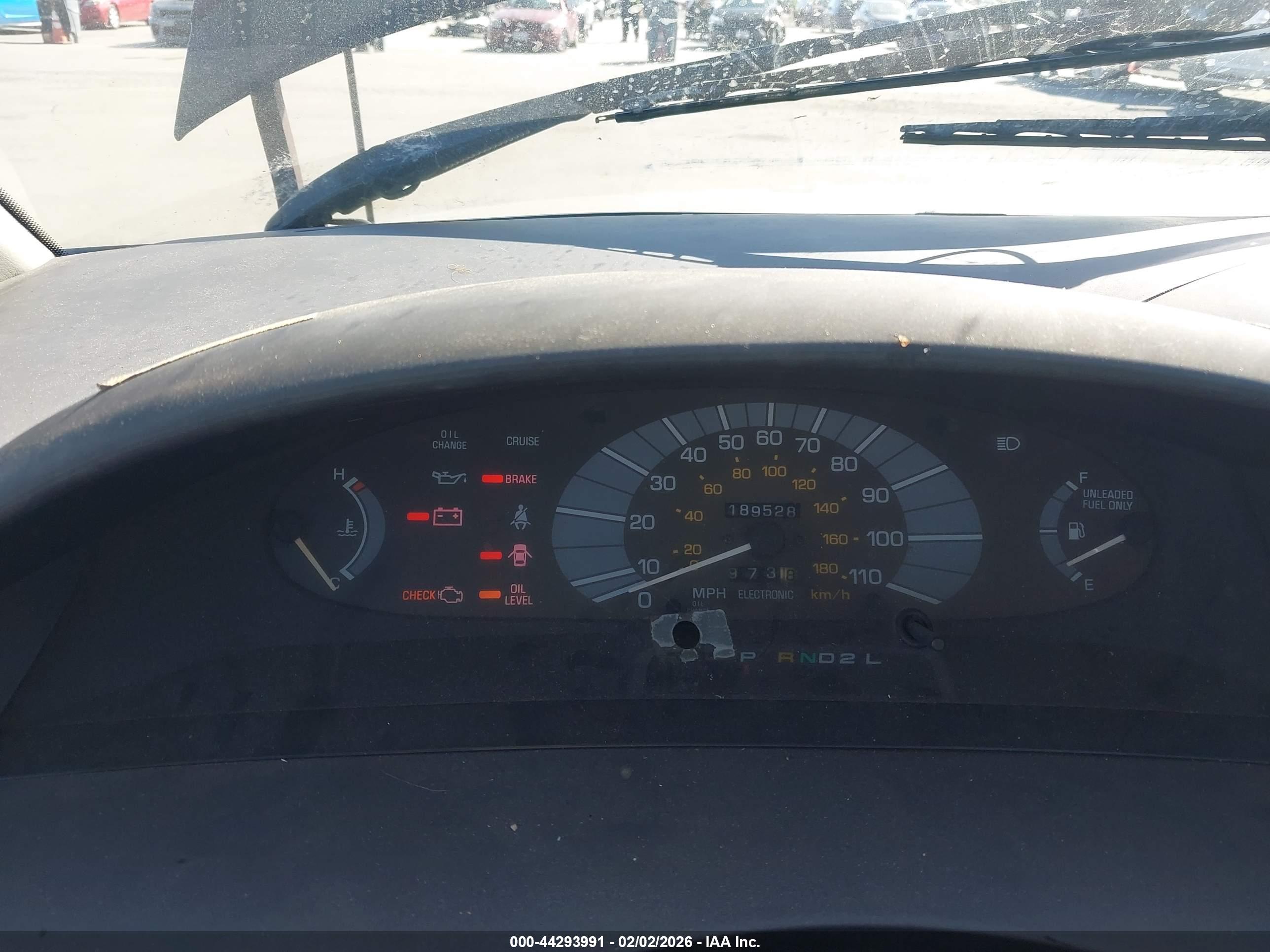 TOYOTA PREVIA image 7