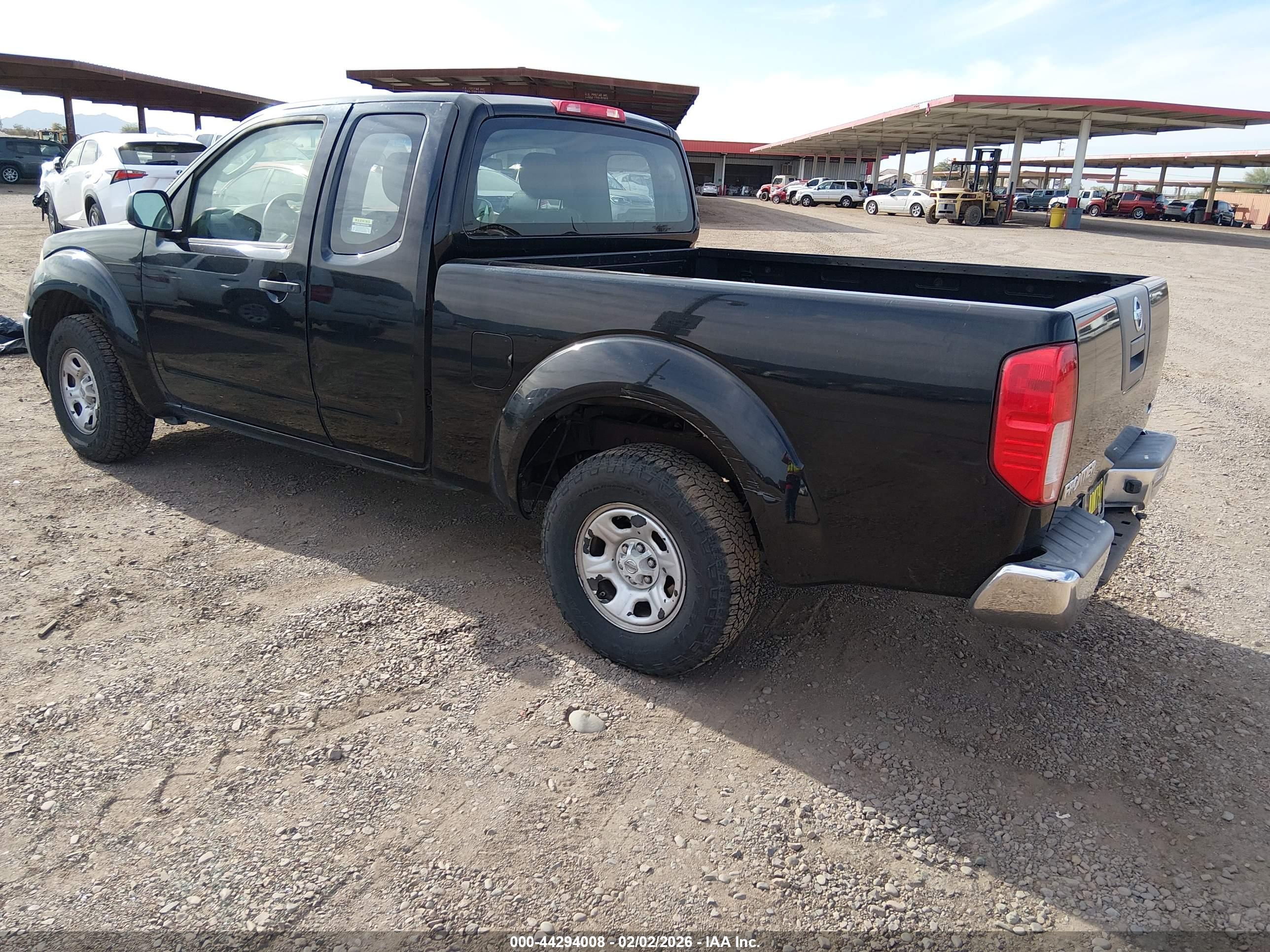NISSAN FRONTIER image 3