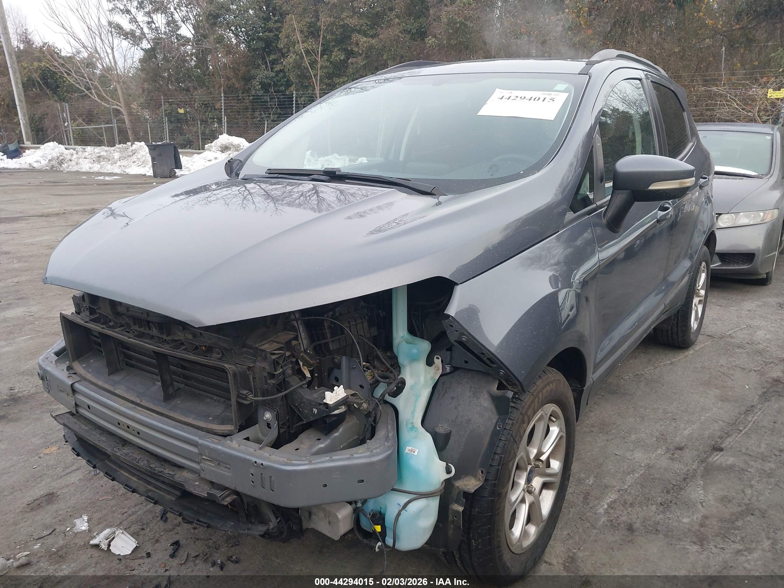 FORD ECOSPORT image 2