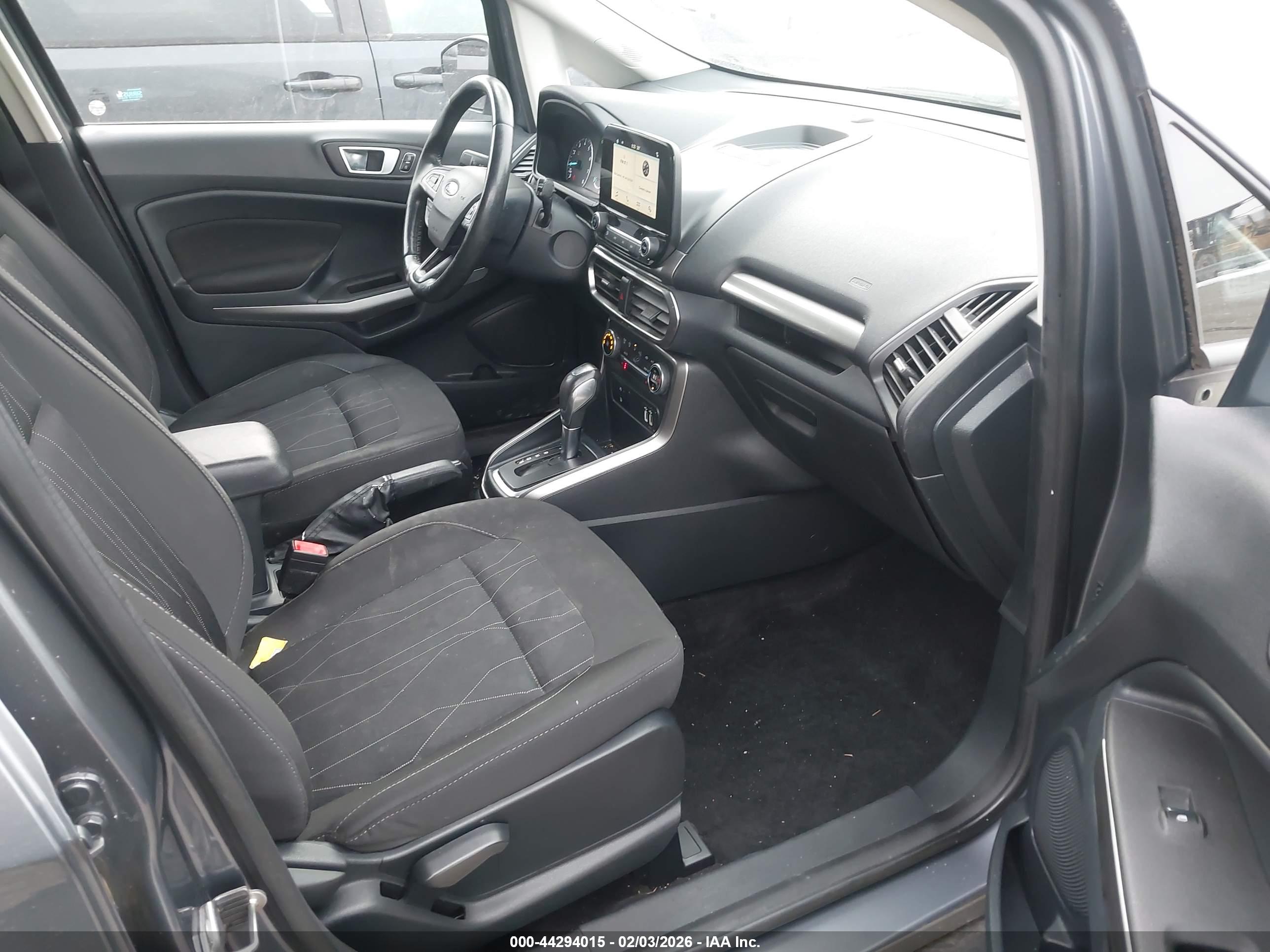 FORD ECOSPORT image 5