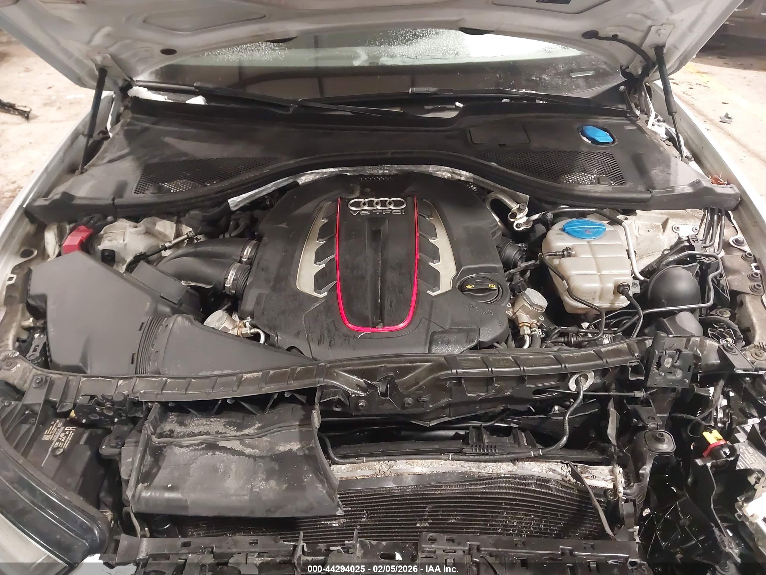 AUDI S6 image 10