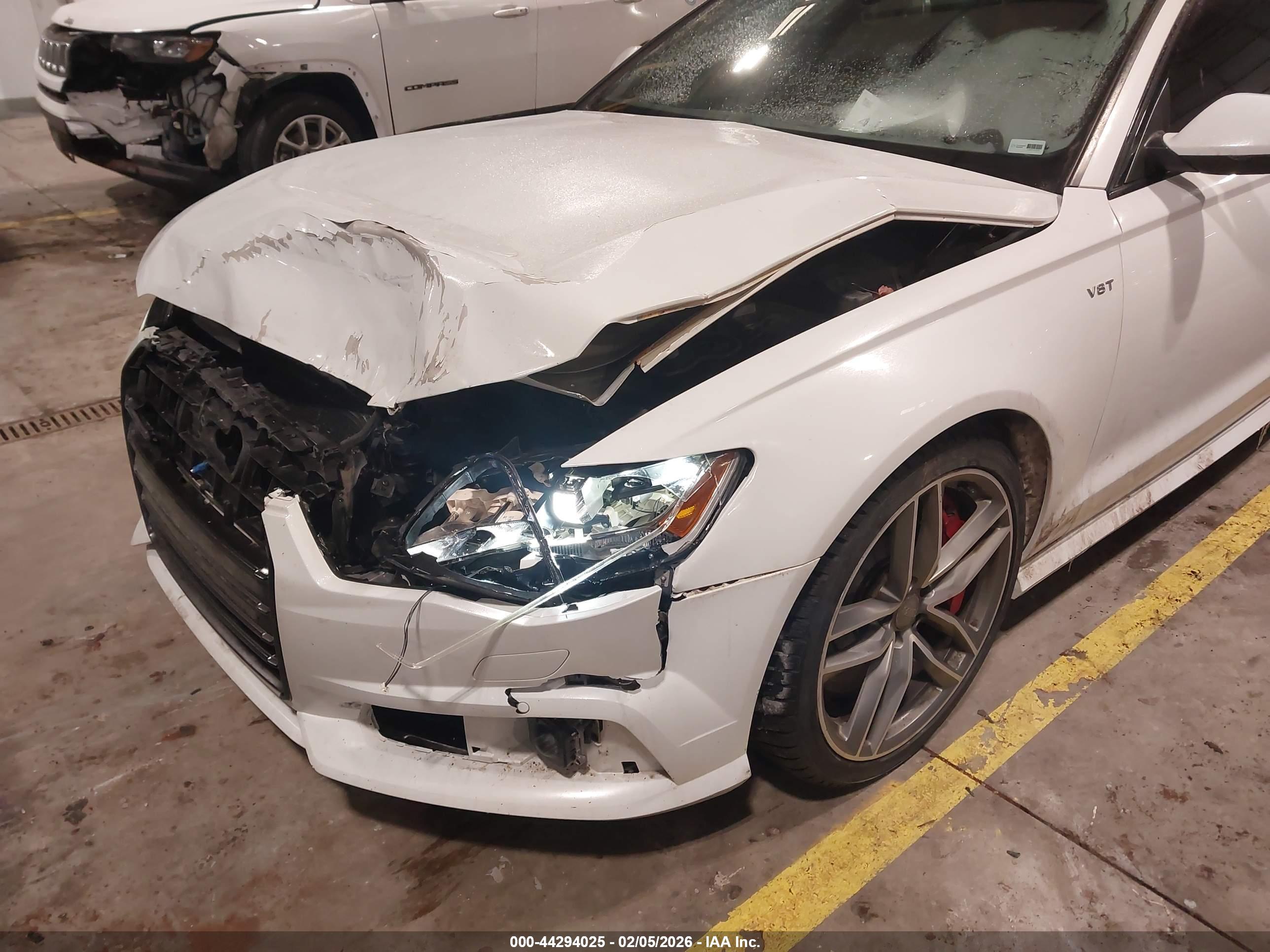 AUDI S6 image 6