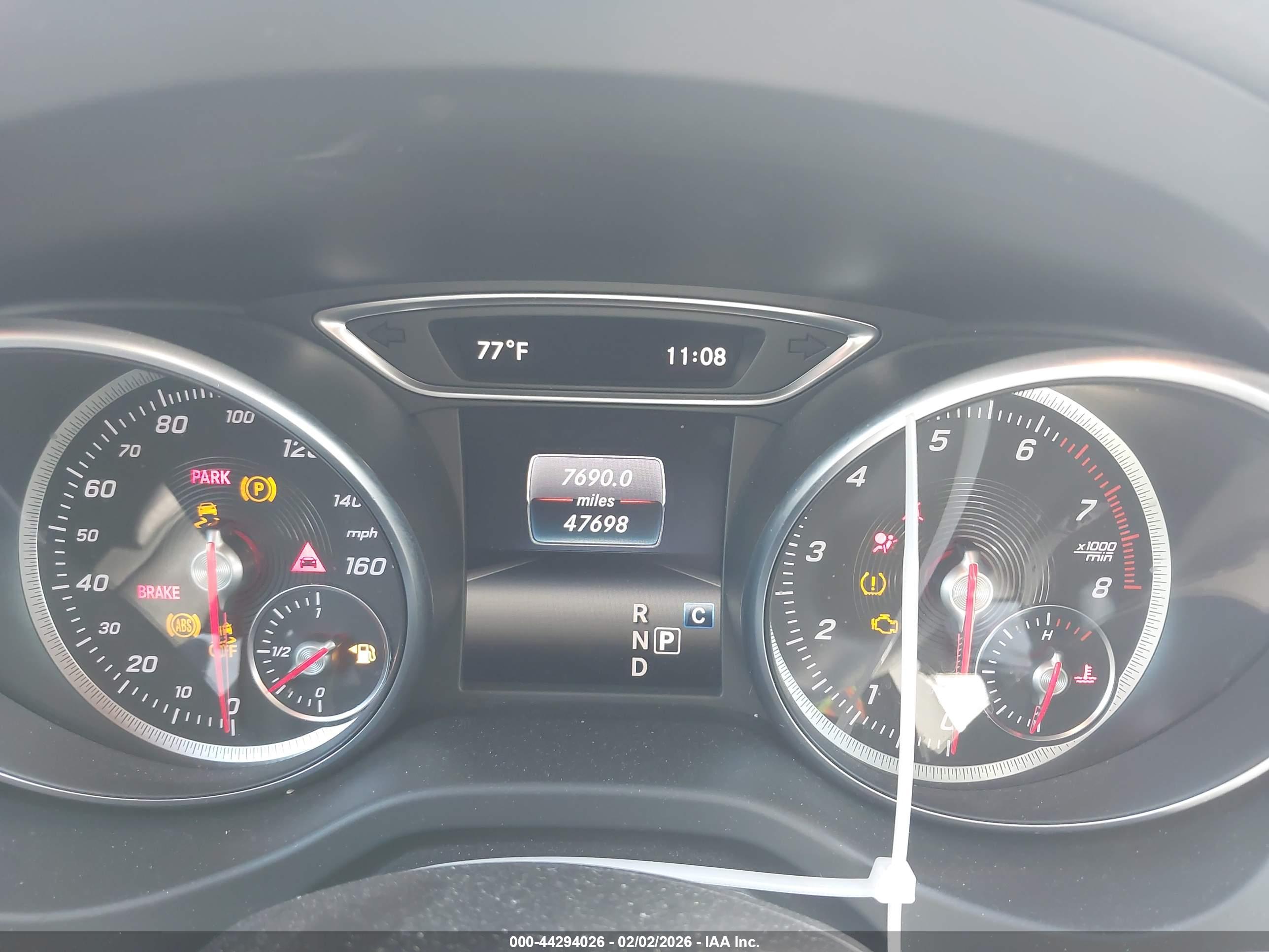 MERCEDES-BENZ GLA image 7