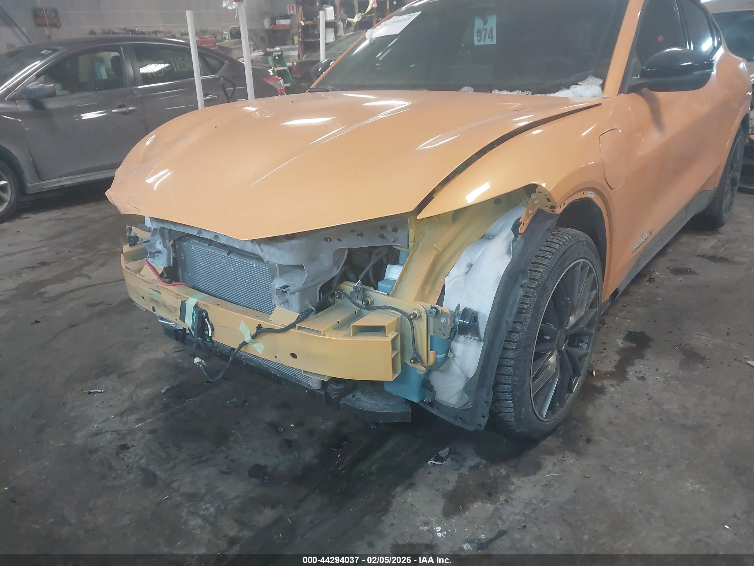 FORD MUSTANG image 6