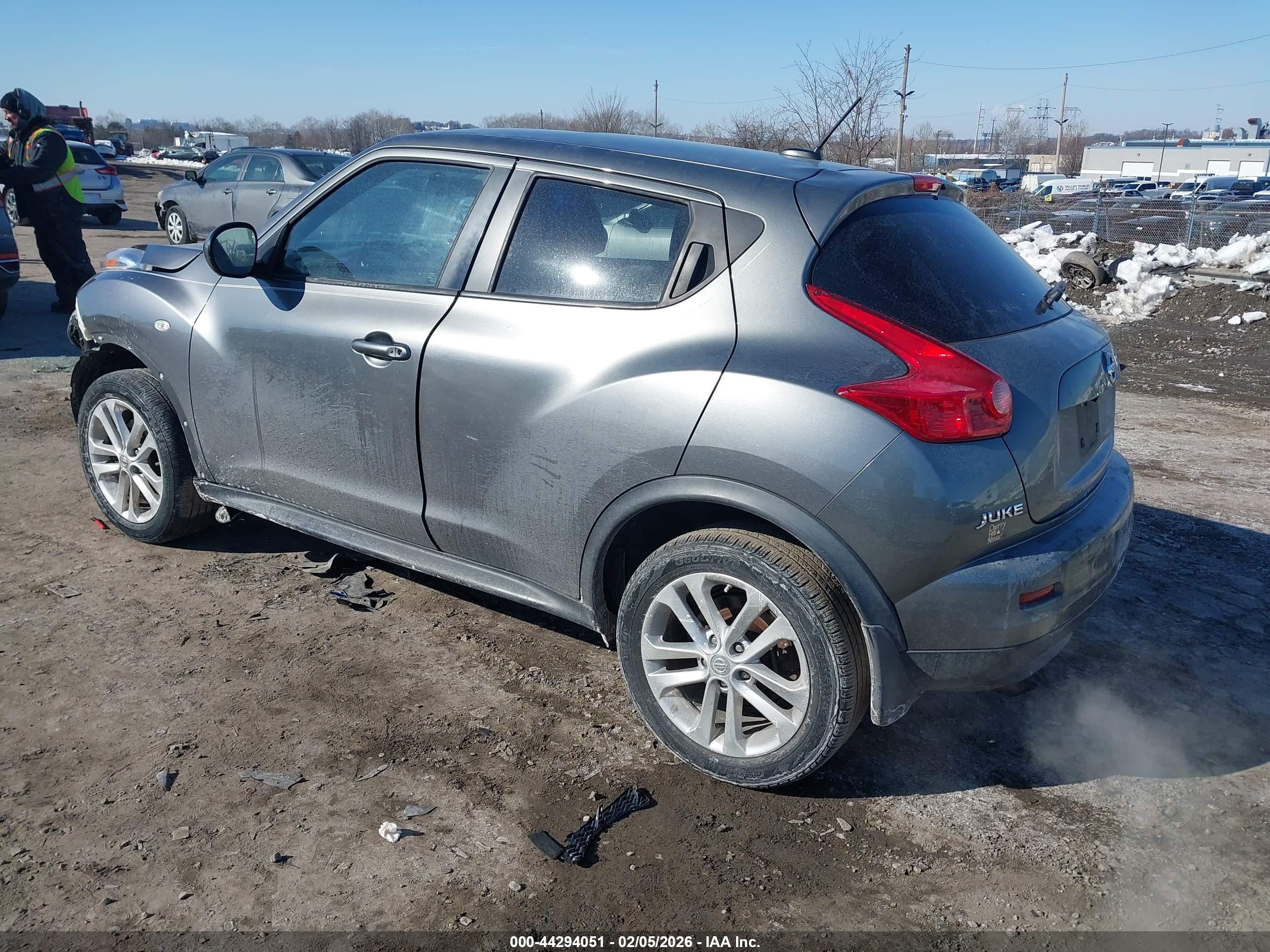 NISSAN JUKE image 3