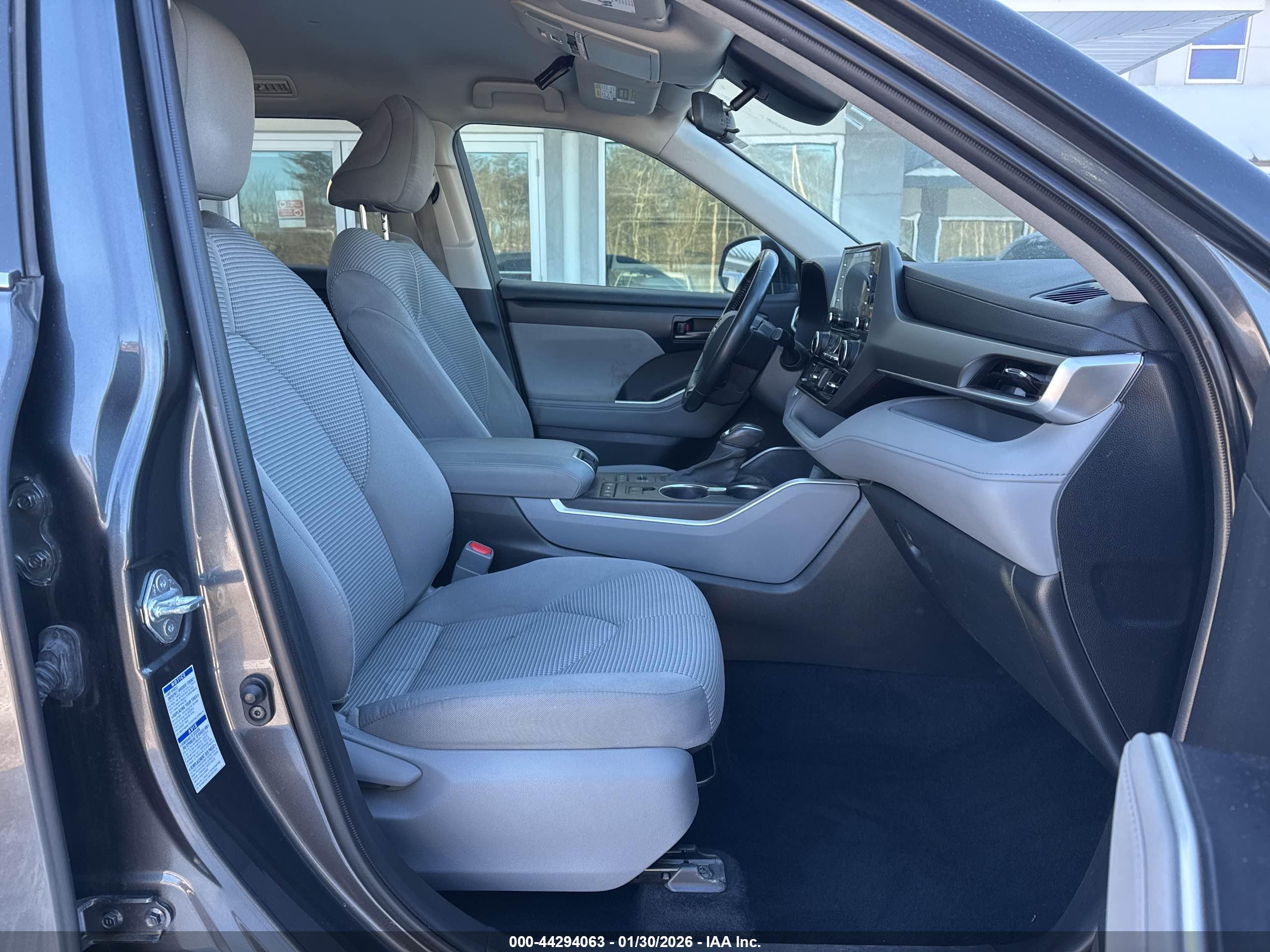 TOYOTA HIGHLANDER image 5