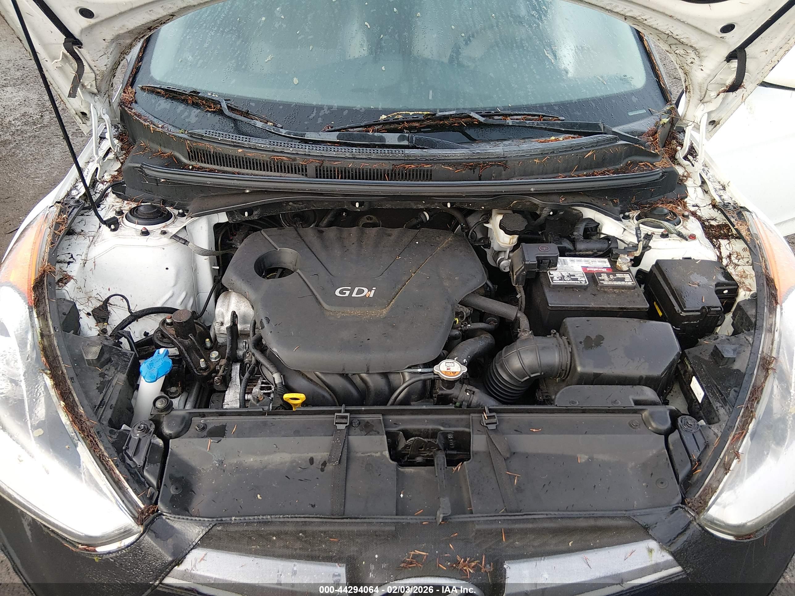 HYUNDAI VELOSTER image 10