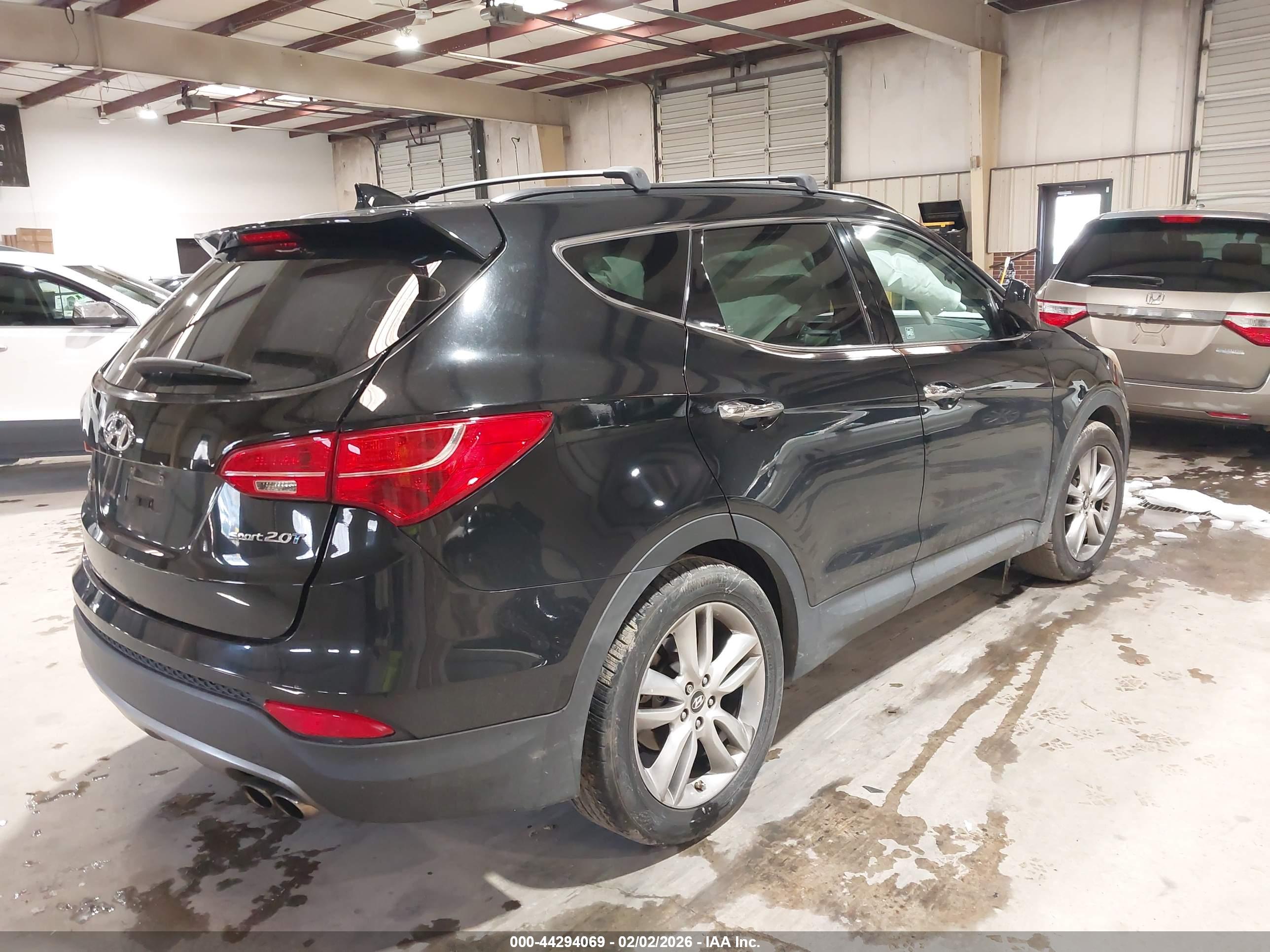 HYUNDAI SANTA image 4
